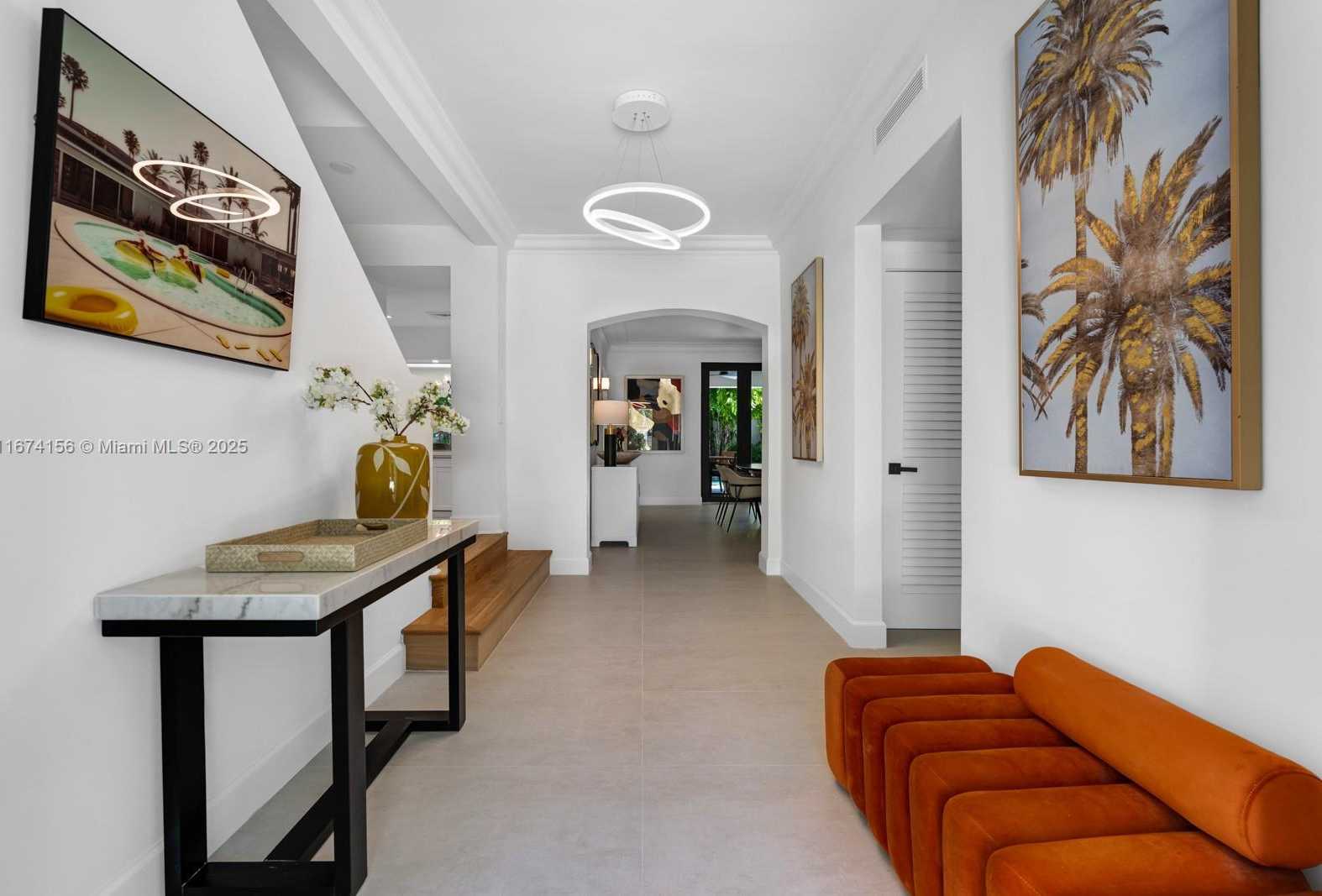 Small Image of 5735 NORTH BAY RD, Miami Beach Number 26