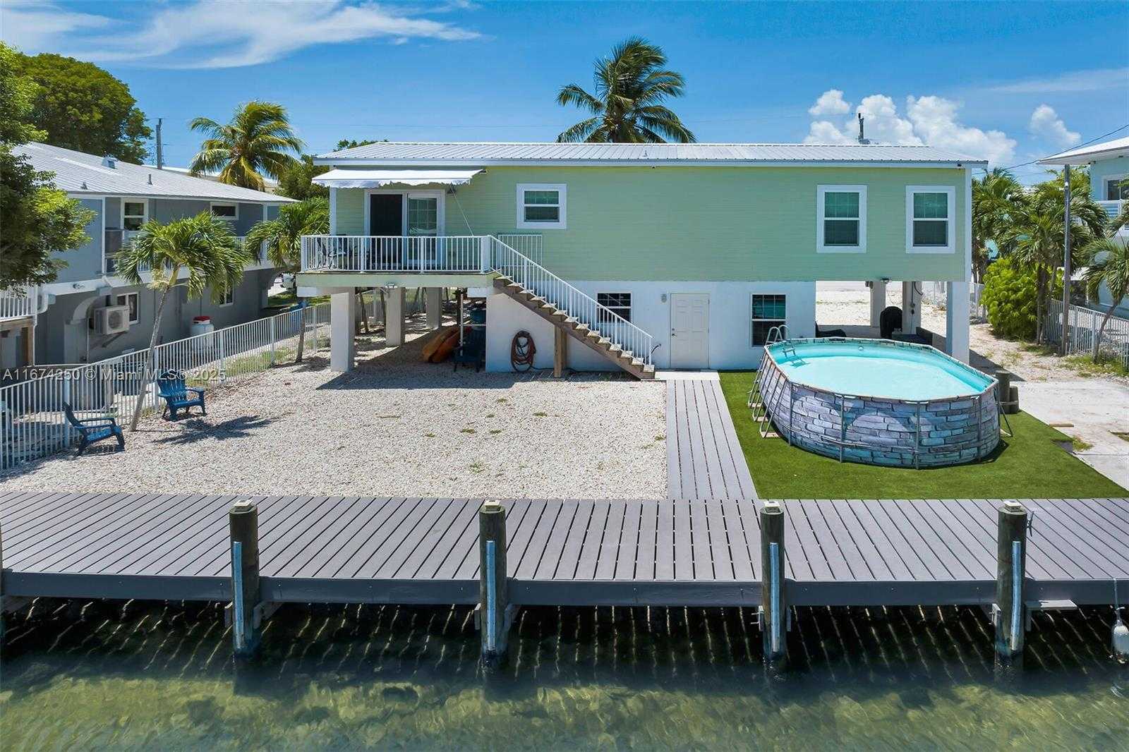 Small Image of 121 VENETIAN DR, Islamorada Number 16