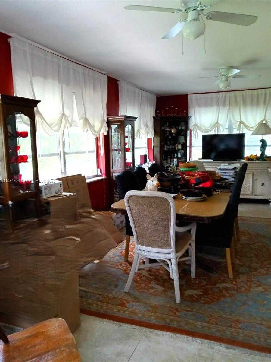 Small Image of 4200 NORTH WEST 47TH ST, Tamarac Number 6