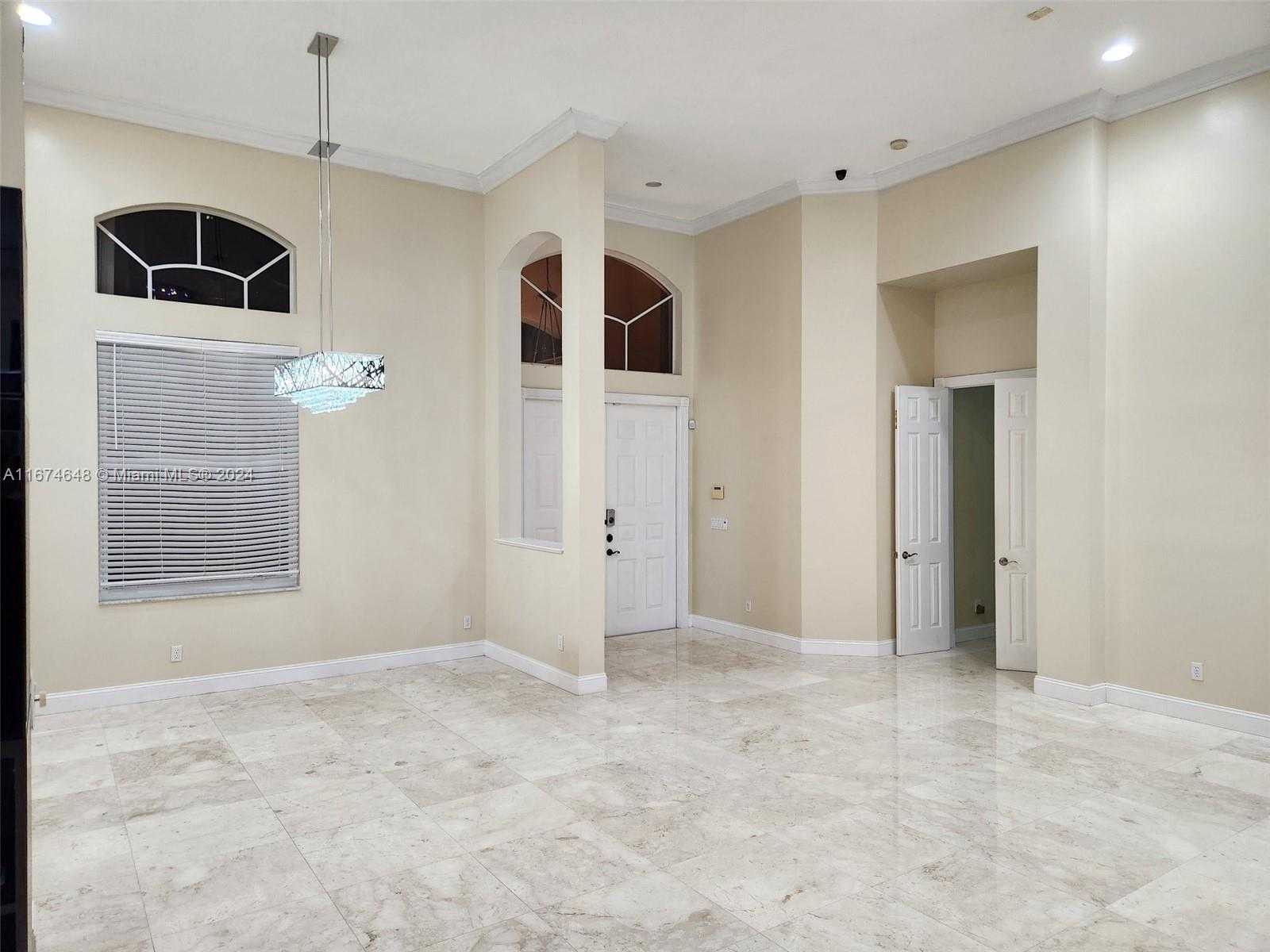 Small Image of 321 WINDMILL PALM AVE, Plantation Number 11