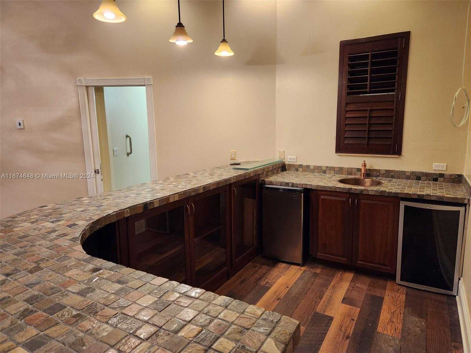 Small Image of 321 WINDMILL PALM AVE, Plantation Number 14