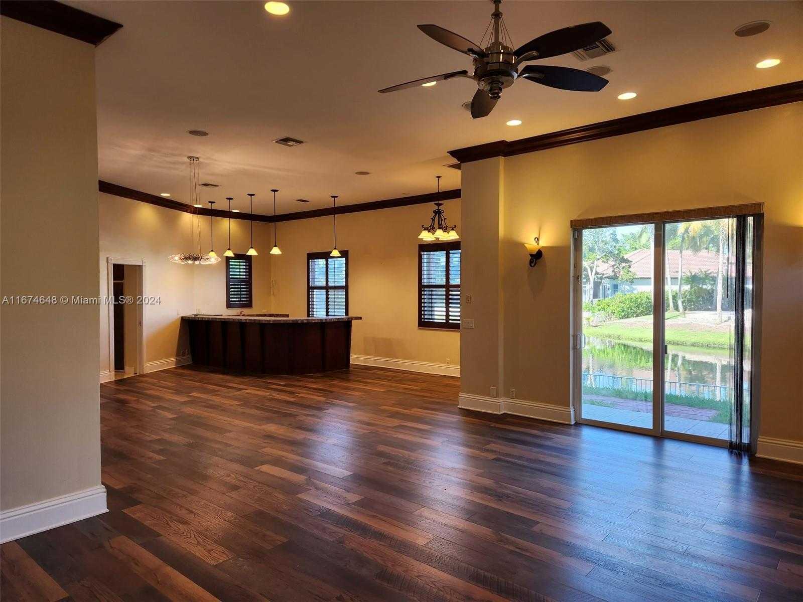 Small Image of 321 WINDMILL PALM AVE, Plantation Number 18