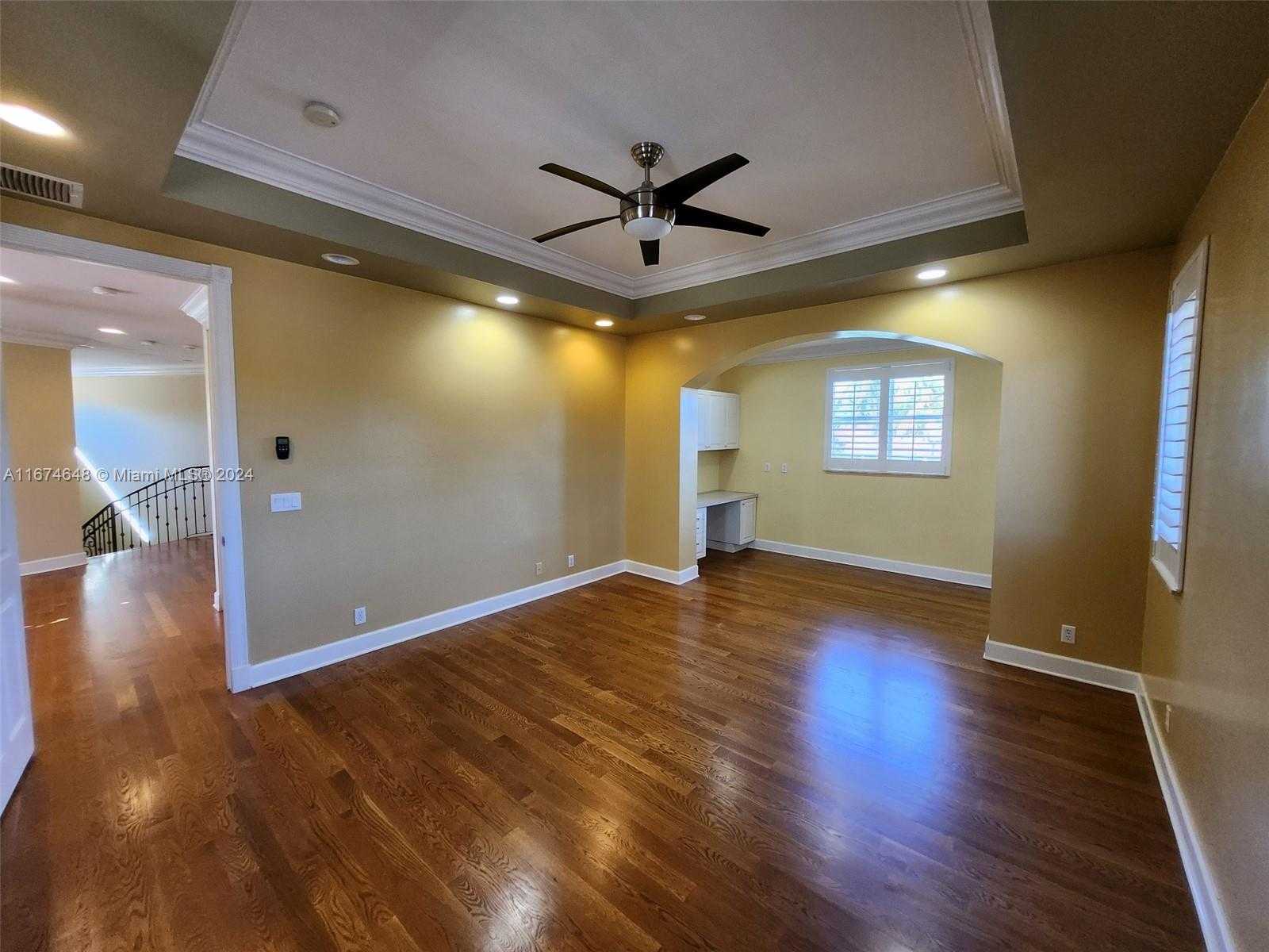 Small Image of 321 WINDMILL PALM AVE, Plantation Number 23