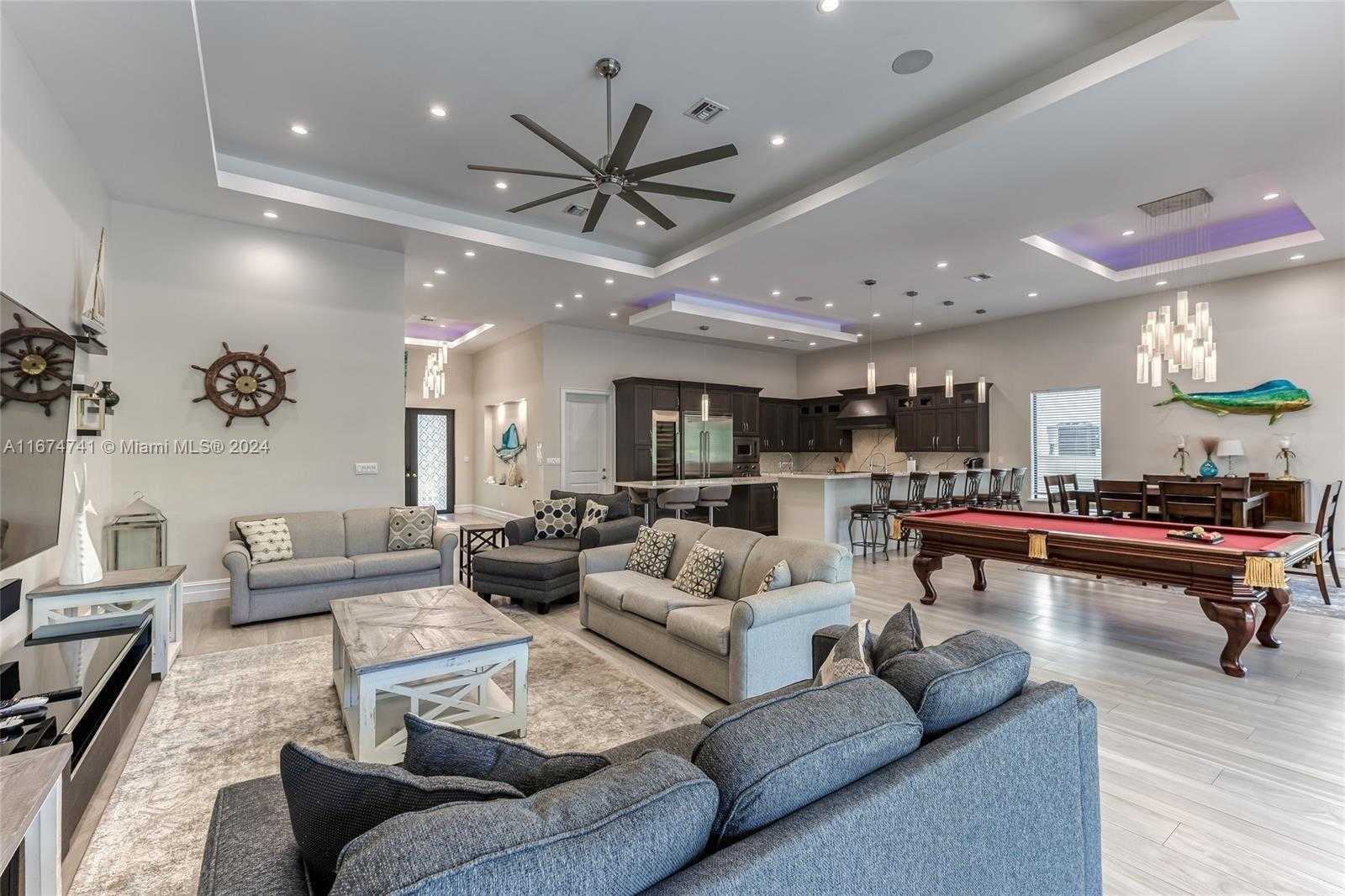Small Image of 829 PONCE DE LEON DR, Fort Lauderdale Number 13