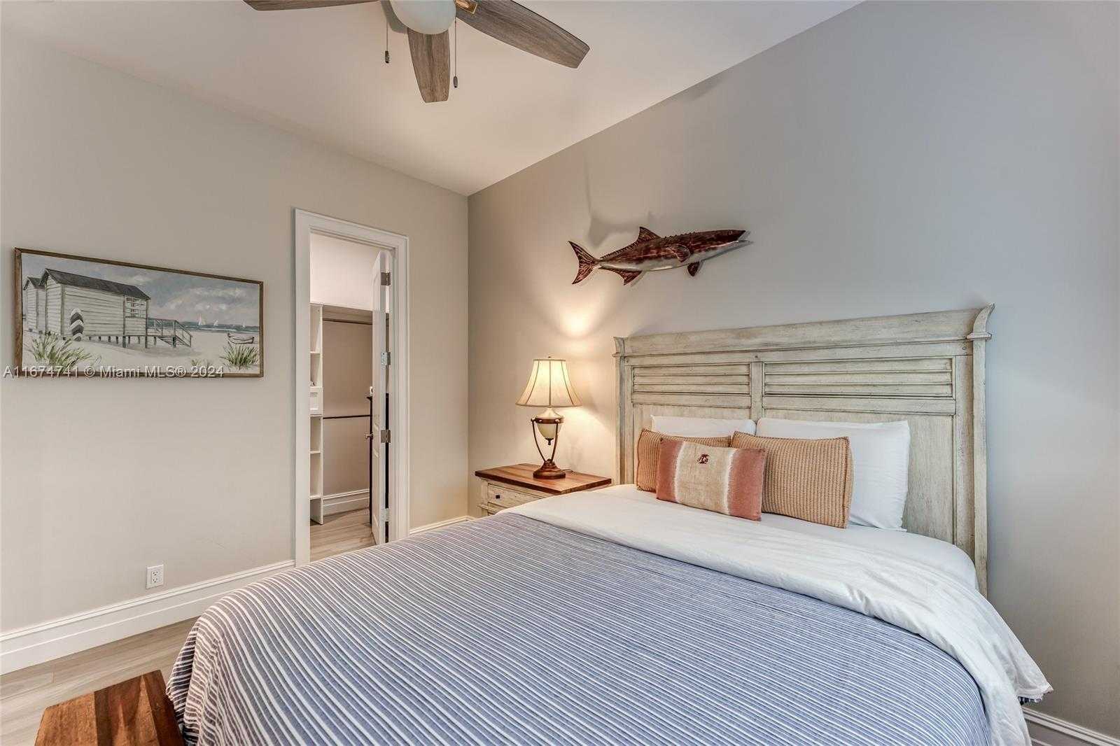 Small Image of 829 PONCE DE LEON DR, Fort Lauderdale Number 22