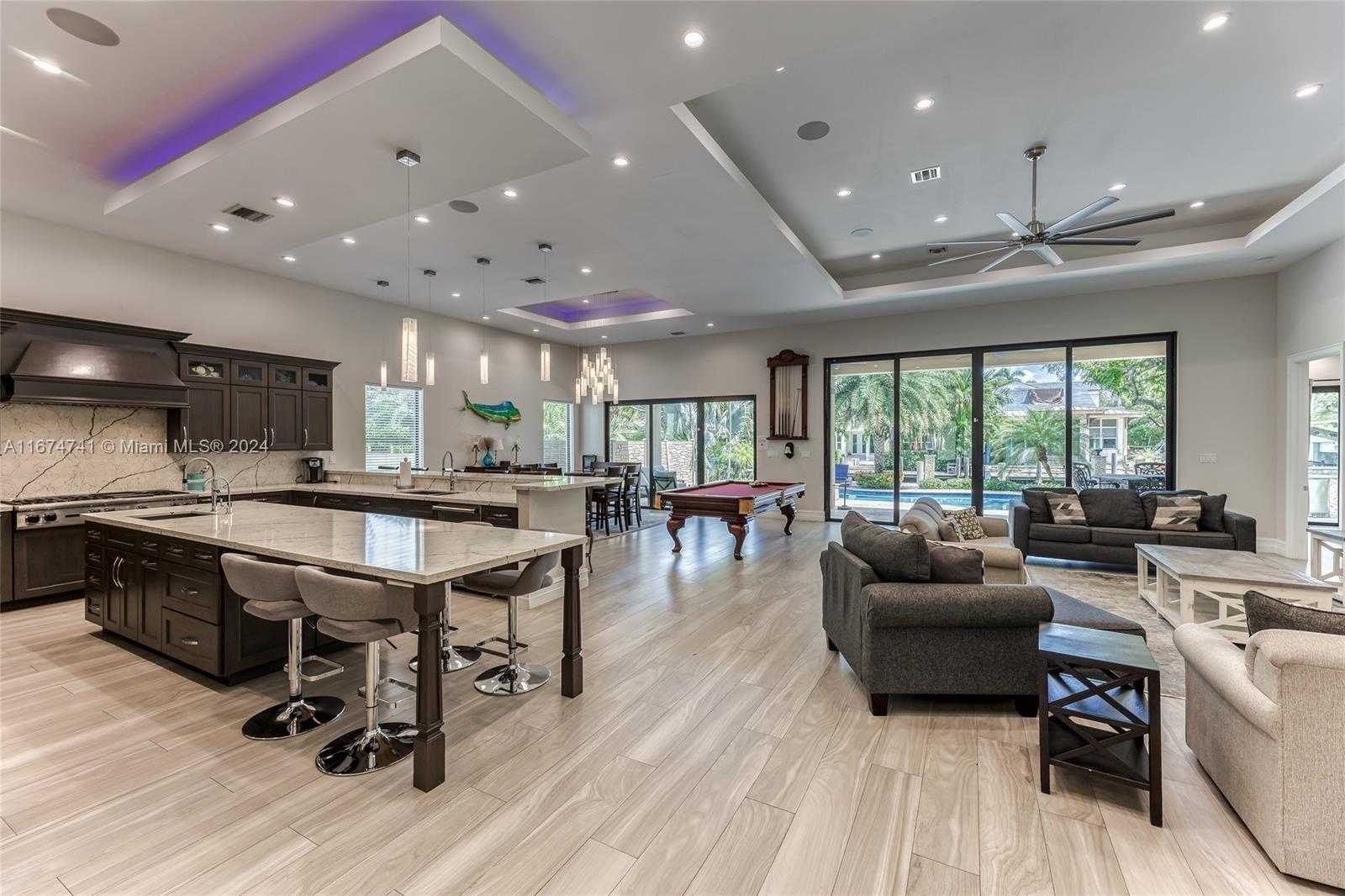 Small Image of 829 PONCE DE LEON DR, Fort Lauderdale Number 4