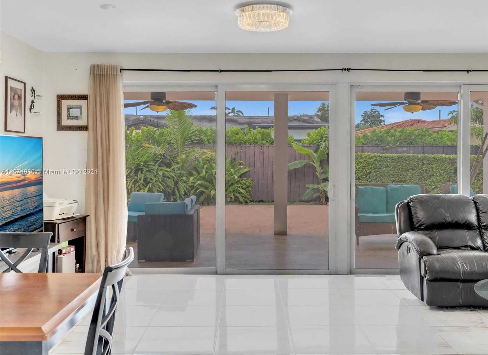 Small Image of 7504 HISPANOLA AVE, North Bay Village Number 31