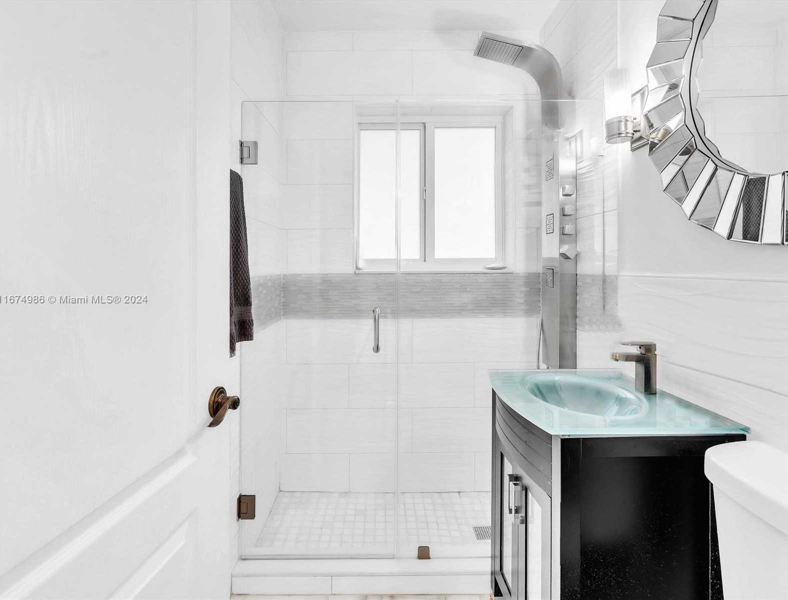 Small Image of 7504 HISPANOLA AVE, North Bay Village Number 37