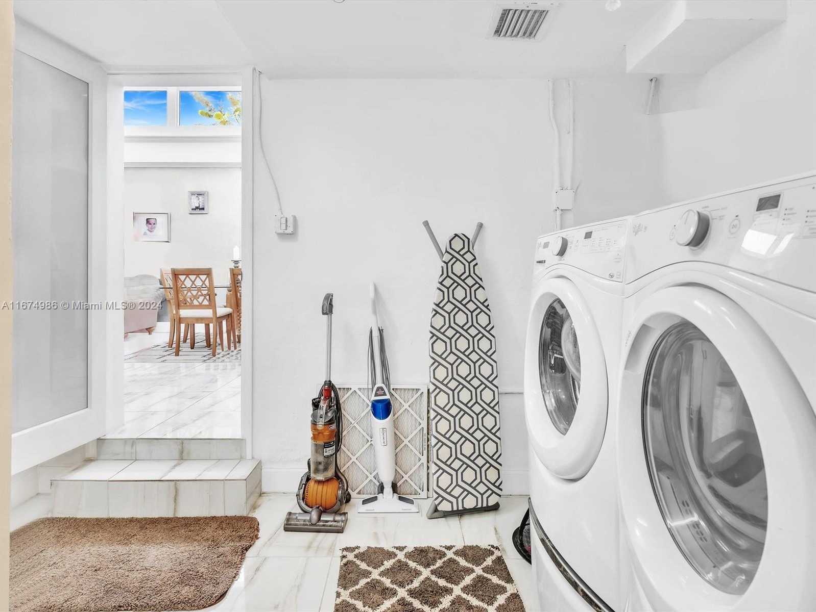 Small Image of 7504 HISPANOLA AVE, North Bay Village Number 49