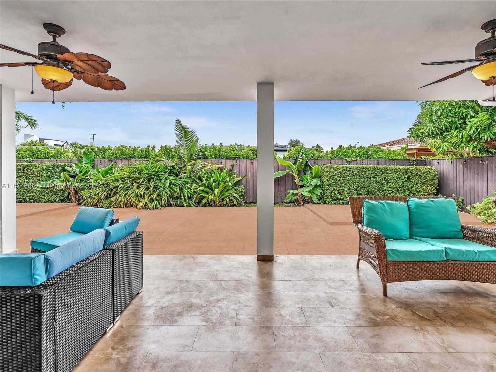 Small Image of 7504 HISPANOLA AVE, North Bay Village Number 51