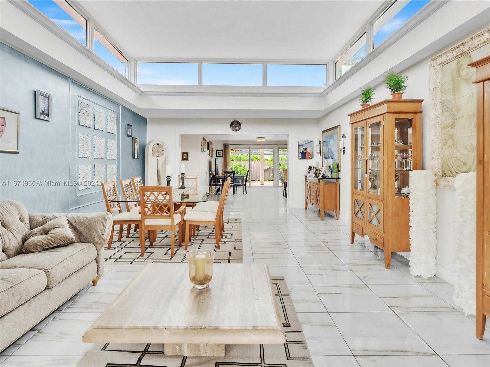 Small Image of 7504 HISPANOLA AVE, North Bay Village Number 7