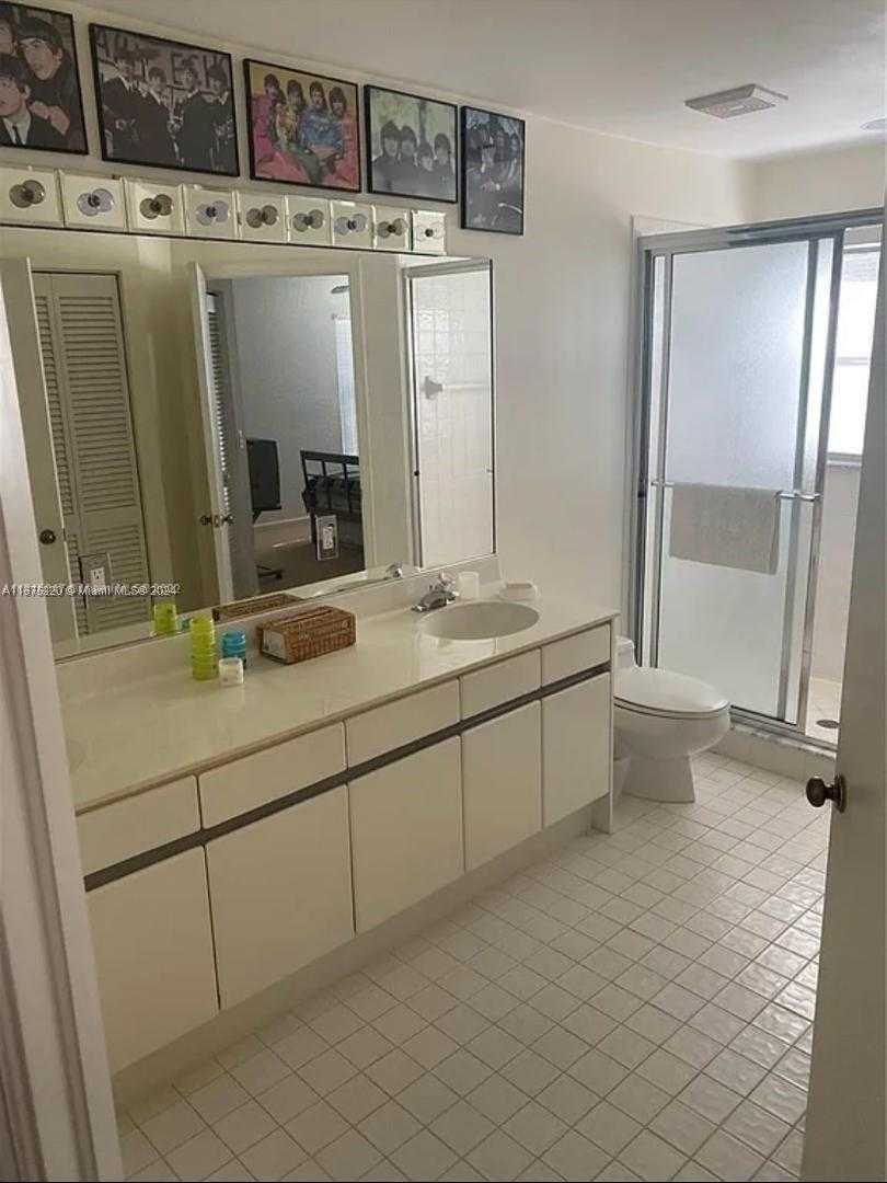 Imagen de Pequeño Objeto