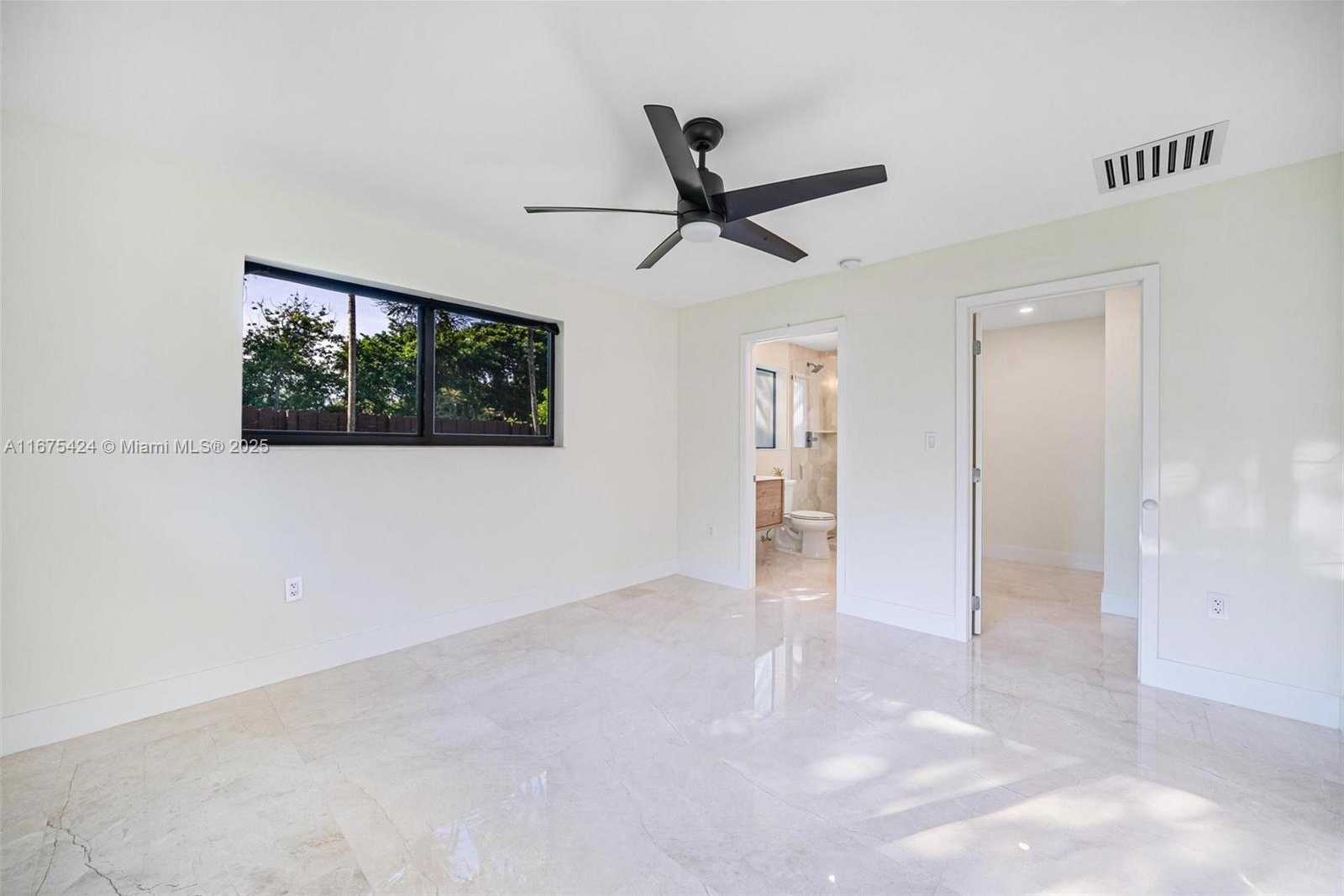 Small Image of 12820 SOUTH WEST 83RD CT, Pinecrest Number 28