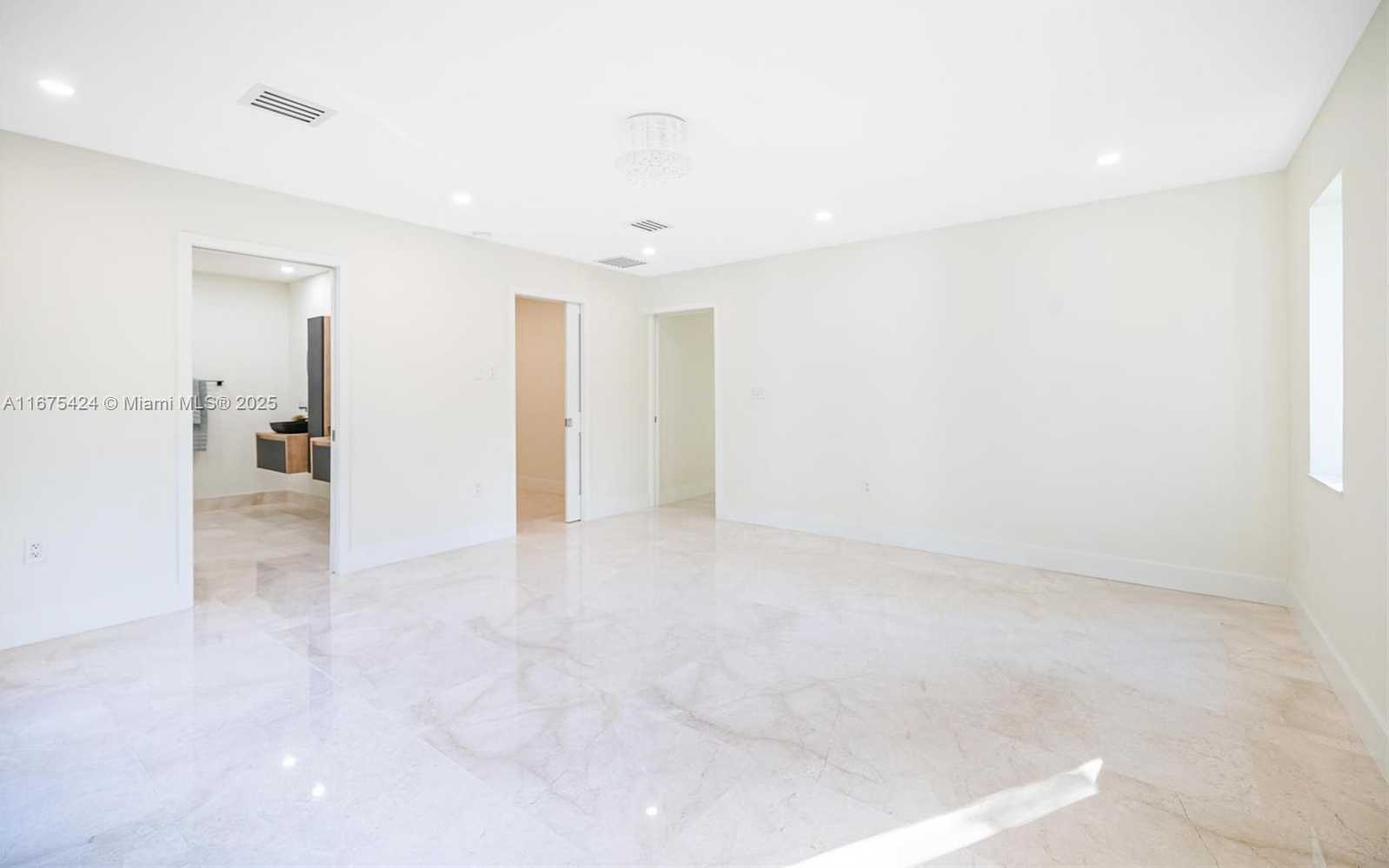 Small Image of 12820 SOUTH WEST 83RD CT, Pinecrest Number 33