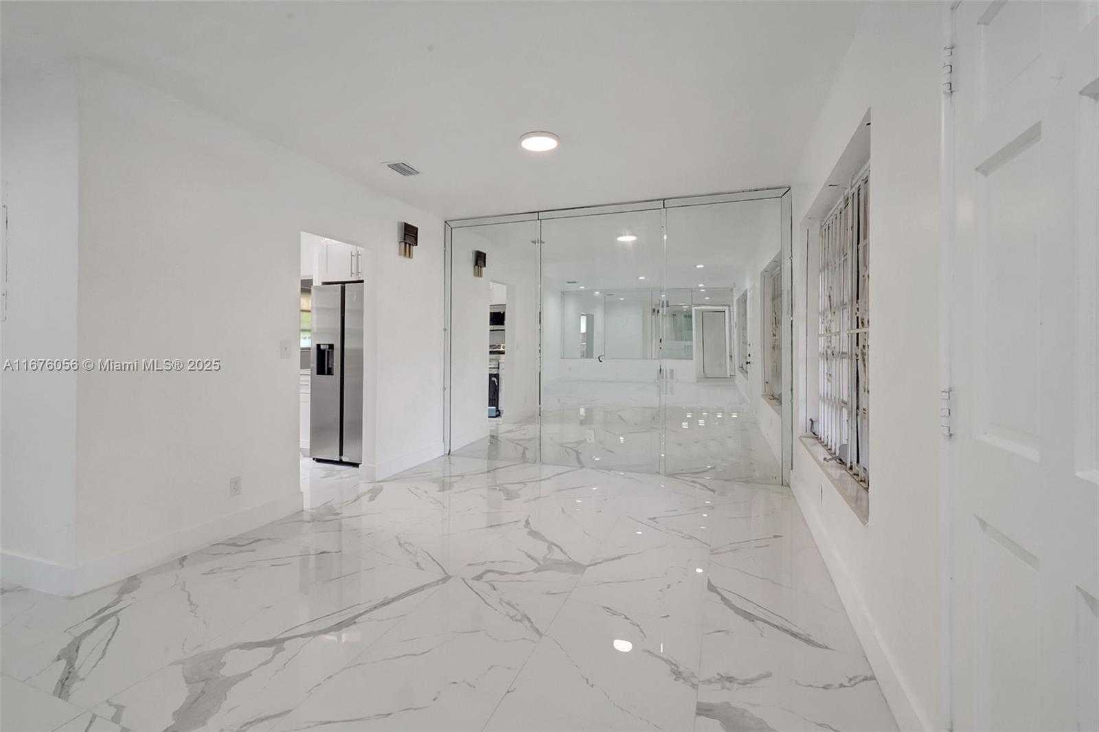 Small Image of 156 NORTH WEST 88TH ST, El Portal Number 1