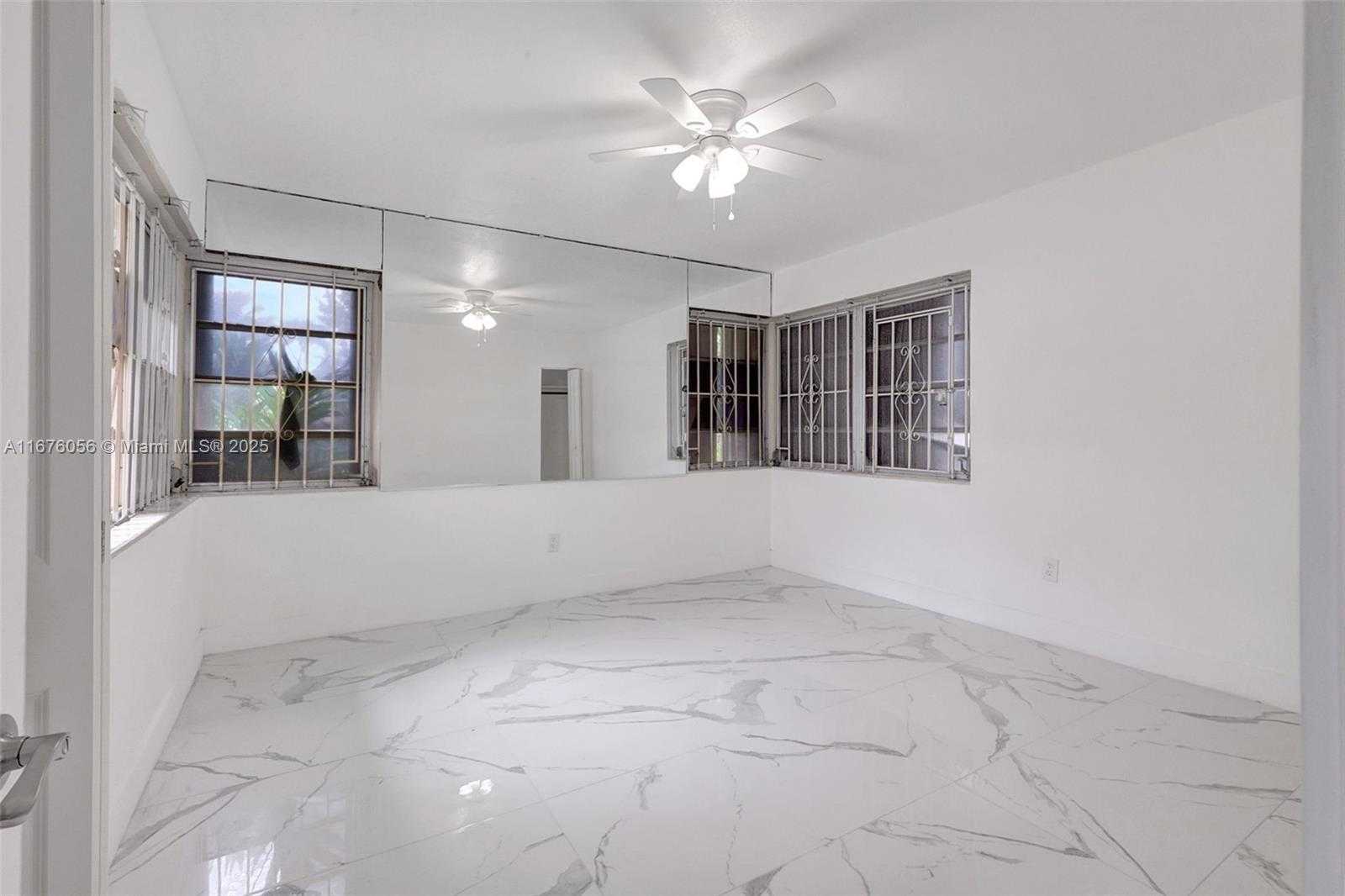 Small Image of 156 NORTH WEST 88TH ST, El Portal Number 17