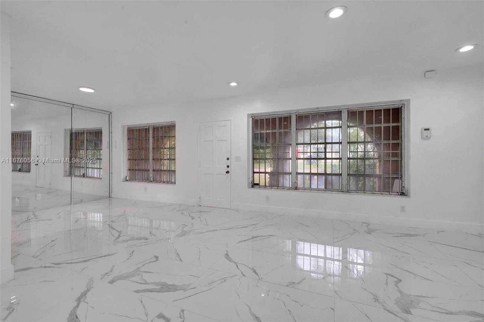 Small Image of 156 NORTH WEST 88TH ST, El Portal Number 2