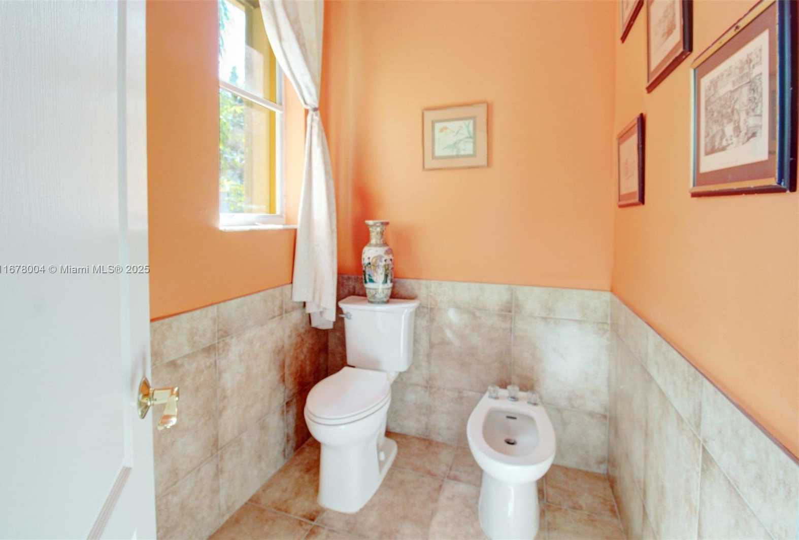 Small Image of 6641 SOUTH WEST 166TH CT, Miami Number 24