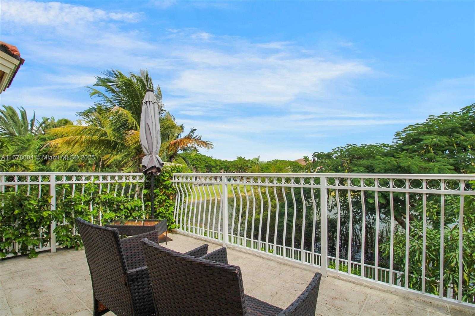 Small Image of 6641 SOUTH WEST 166TH CT, Miami Number 27