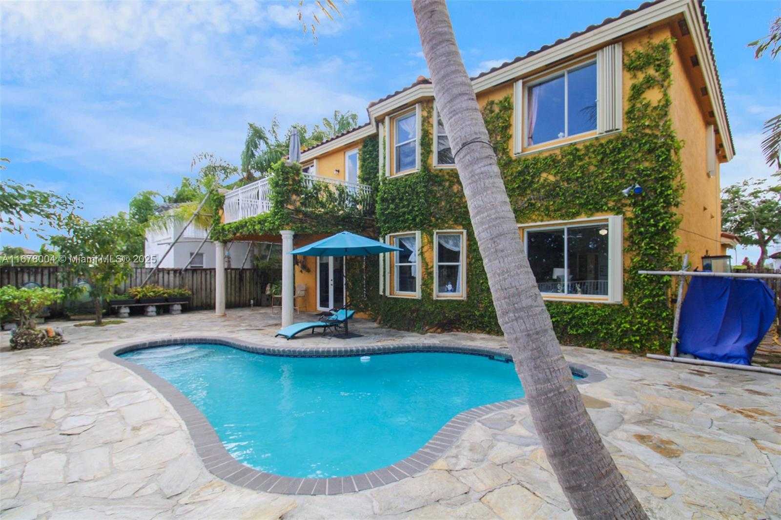 Small Image of 6641 SOUTH WEST 166TH CT, Miami Number 37