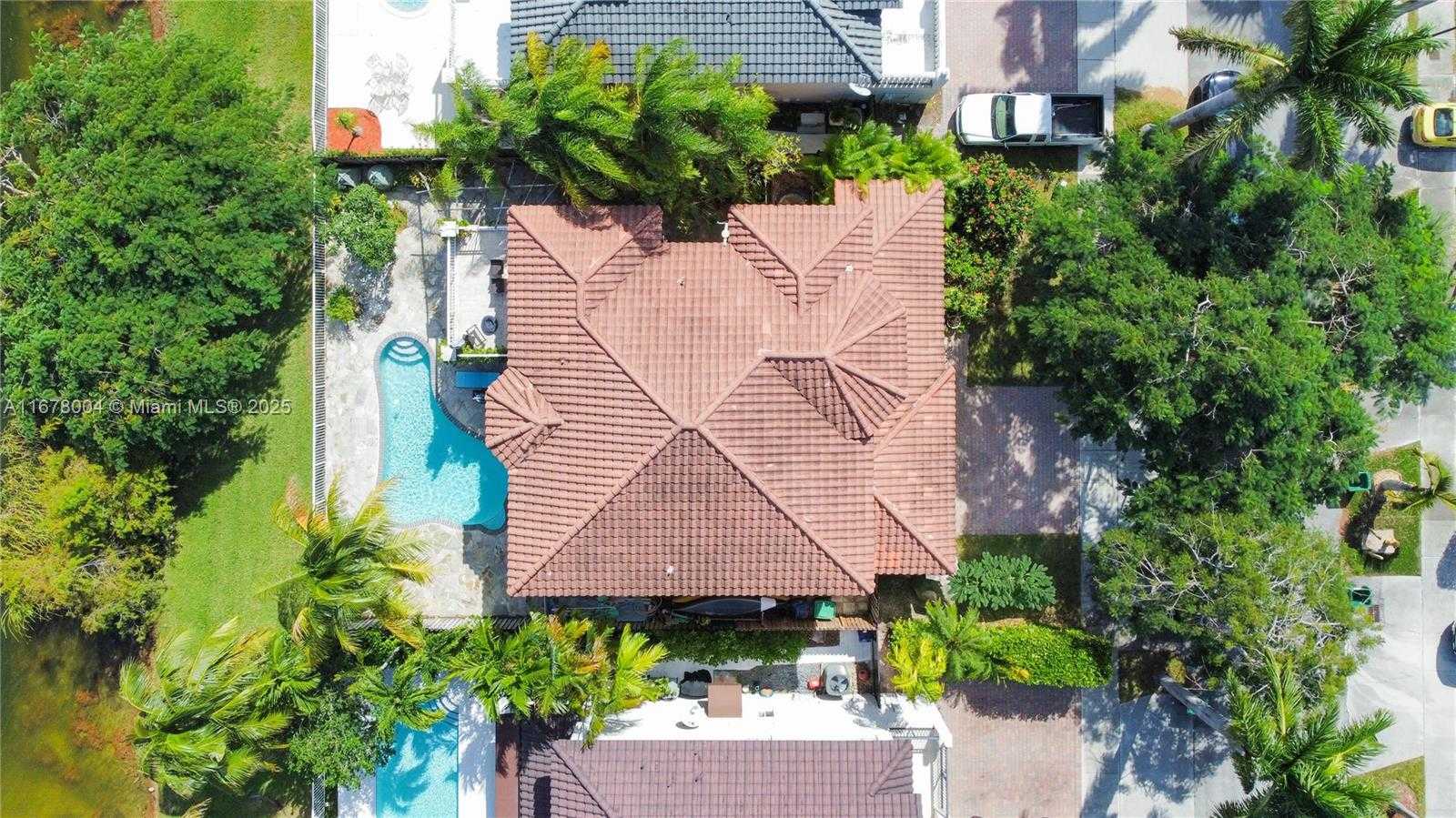 Small Image of 6641 SOUTH WEST 166TH CT, Miami Number 44