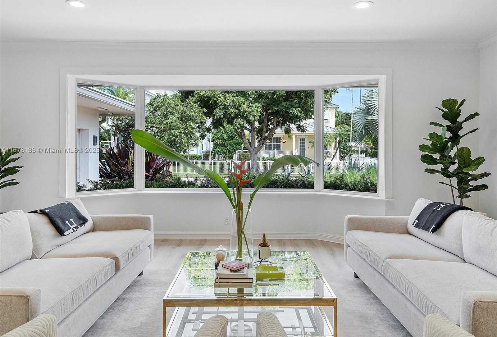 Small Image of 914 ADAMS ST, Hollywood Number 10