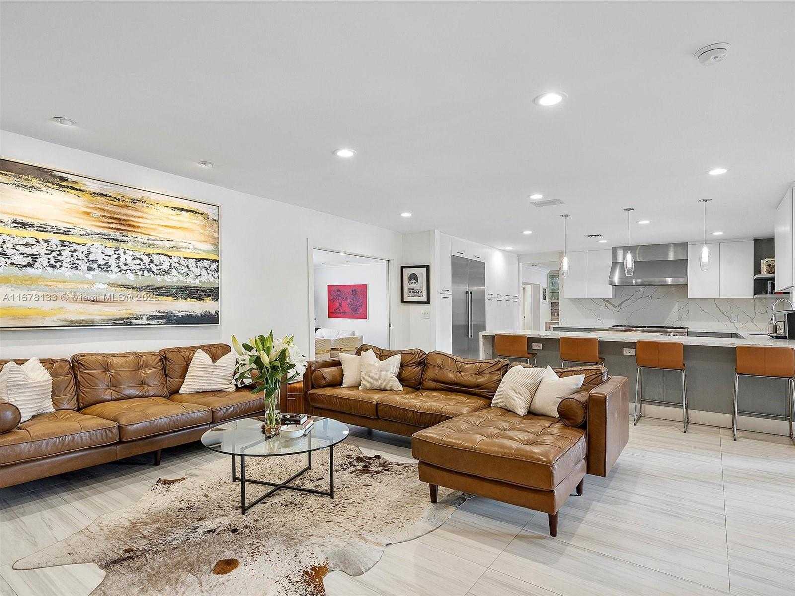 Small Image of 914 ADAMS ST, Hollywood Number 16