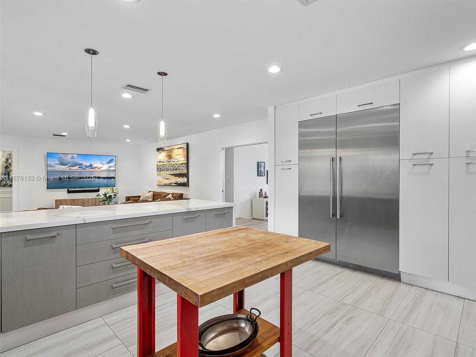 Small Image of 914 ADAMS ST, Hollywood Number 22