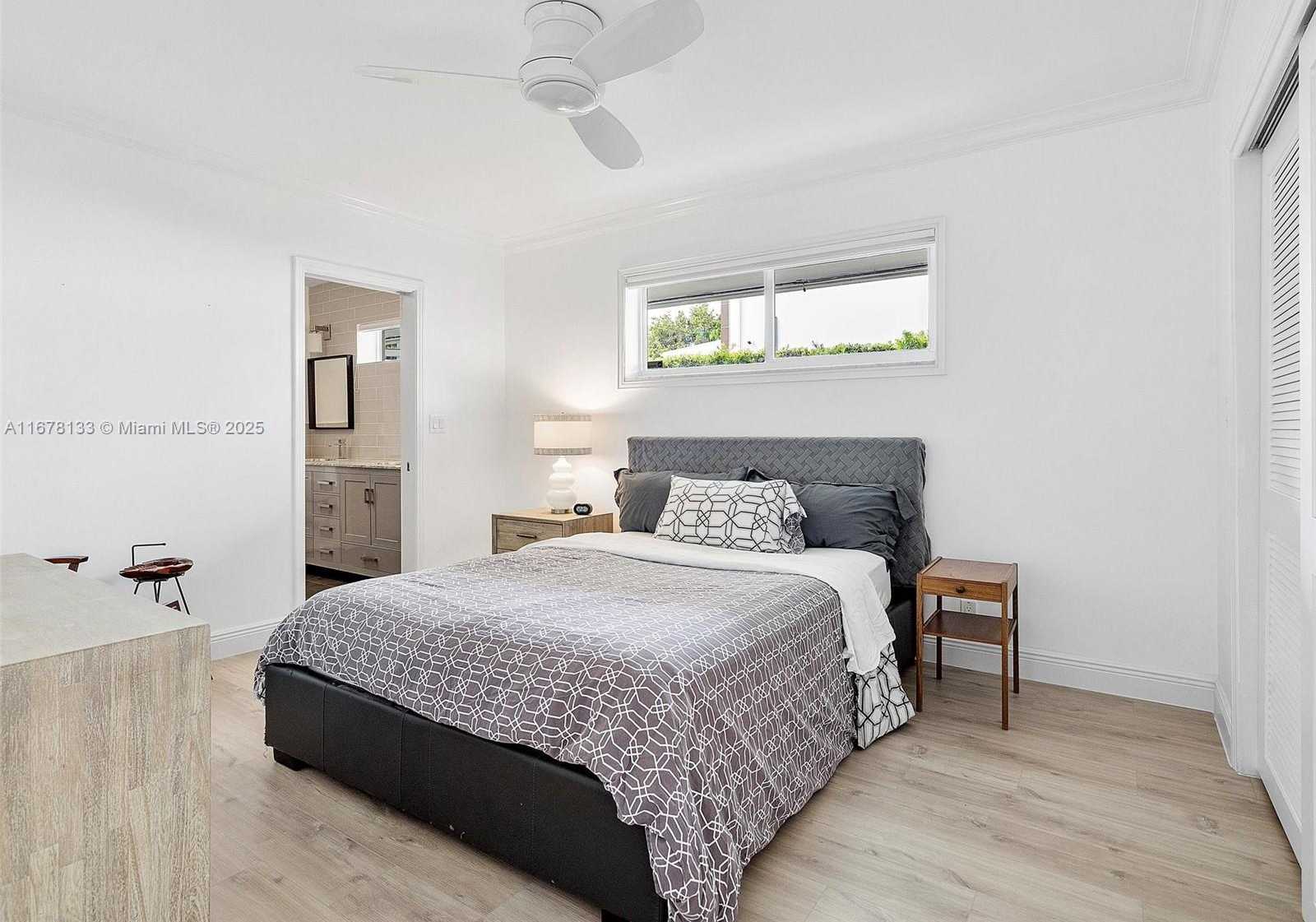 Small Image of 914 ADAMS ST, Hollywood Number 30