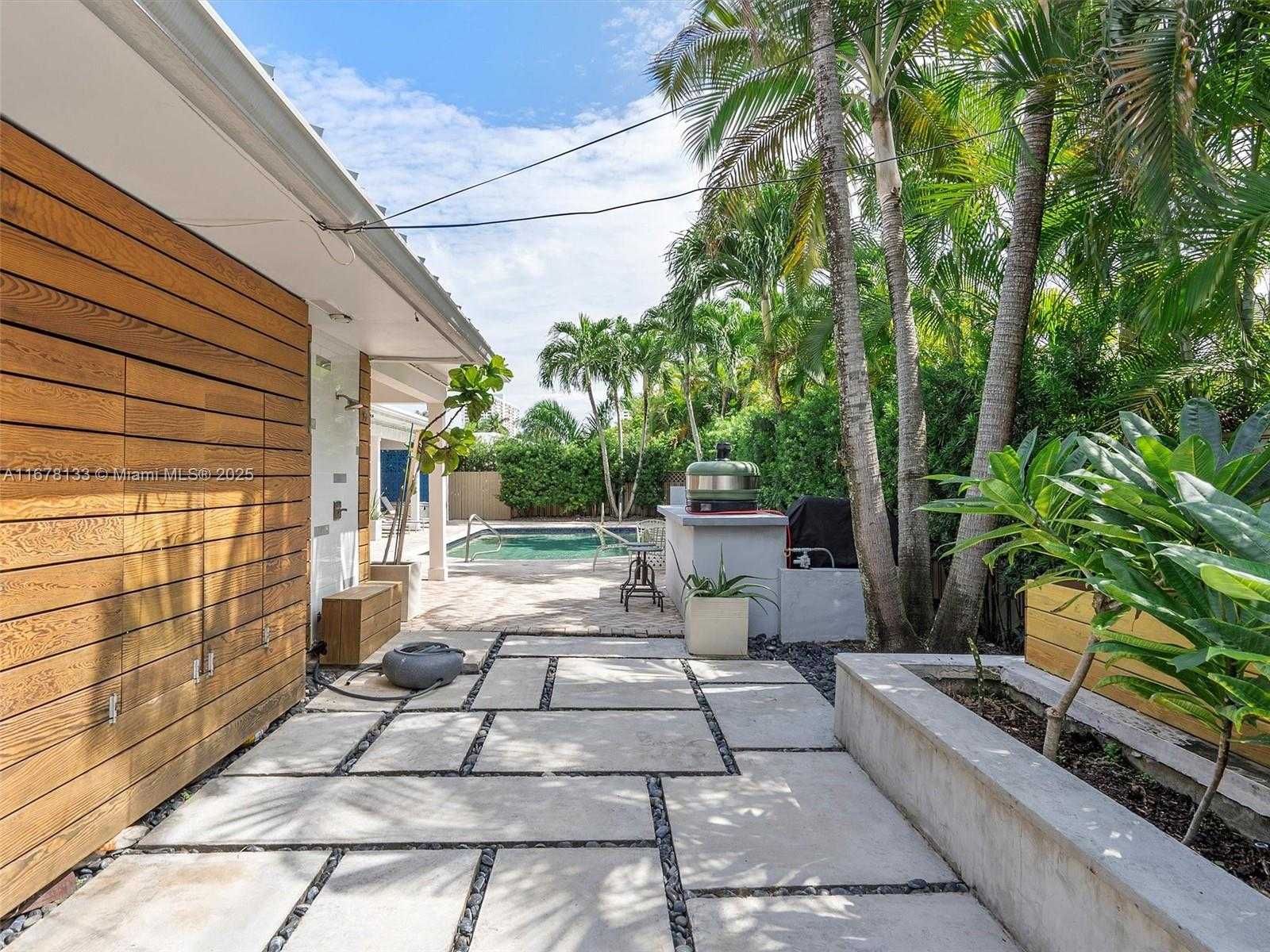 Small Image of 914 ADAMS ST, Hollywood Number 58