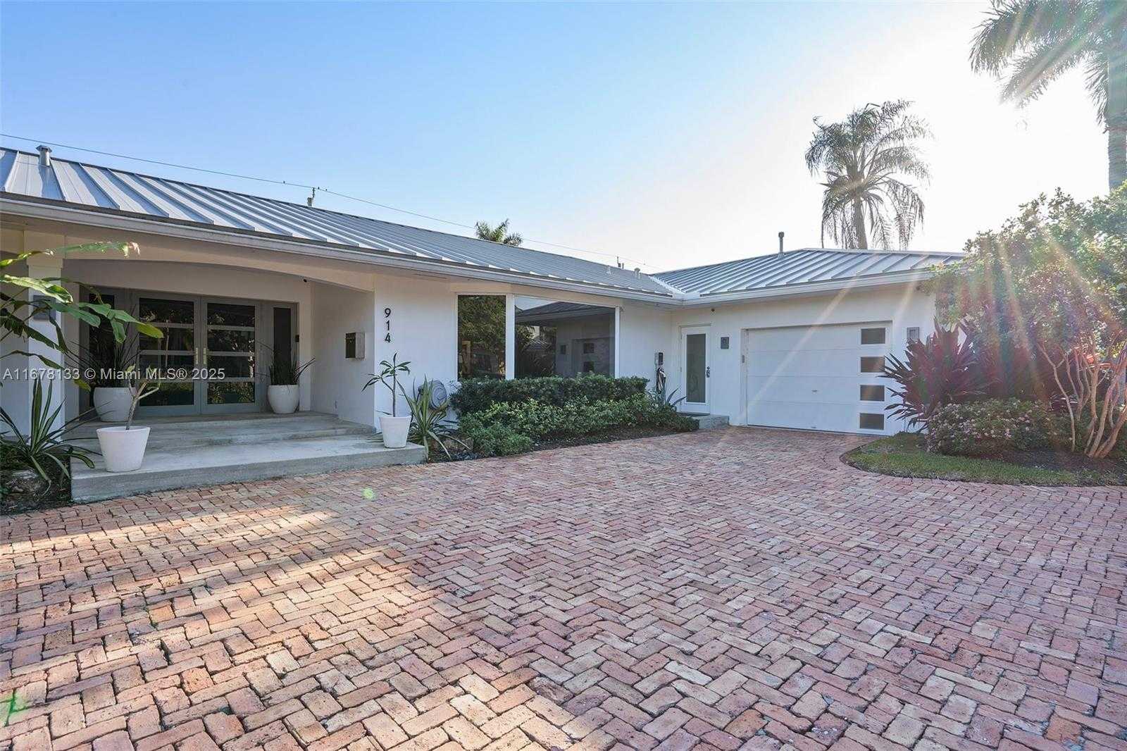 Small Image of 914 ADAMS ST, Hollywood Number 66