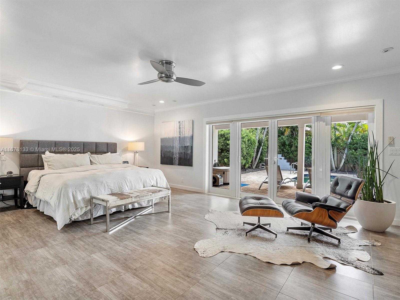 Small Image of 914 ADAMS ST, Hollywood Number 7