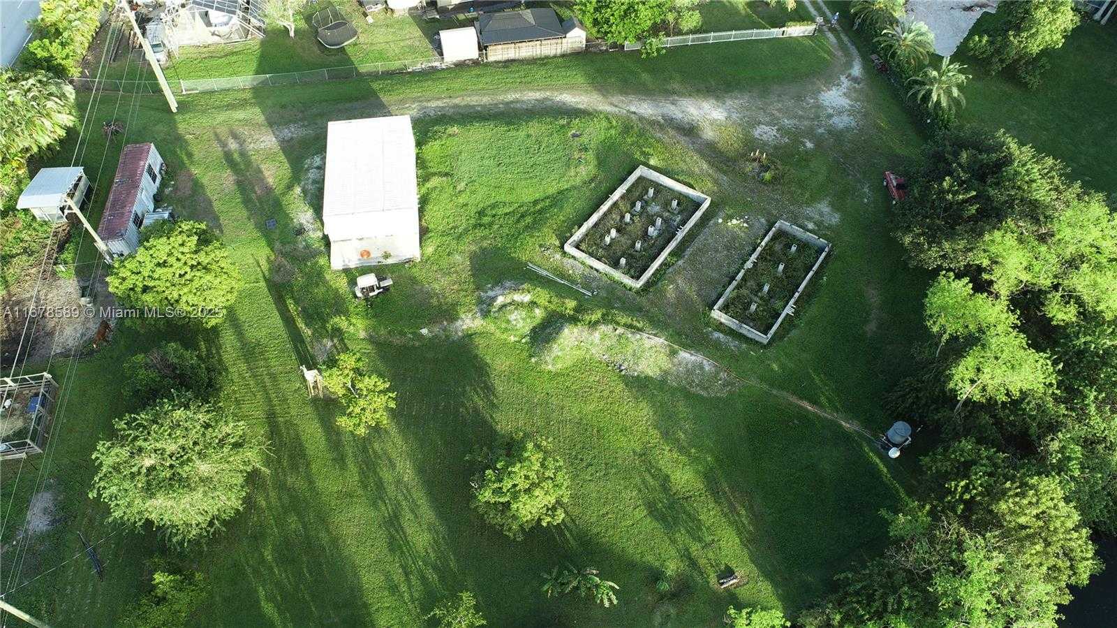 Small Image of 20321 SOUTH WEST 48TH ST, Southwest Ranches Number 13