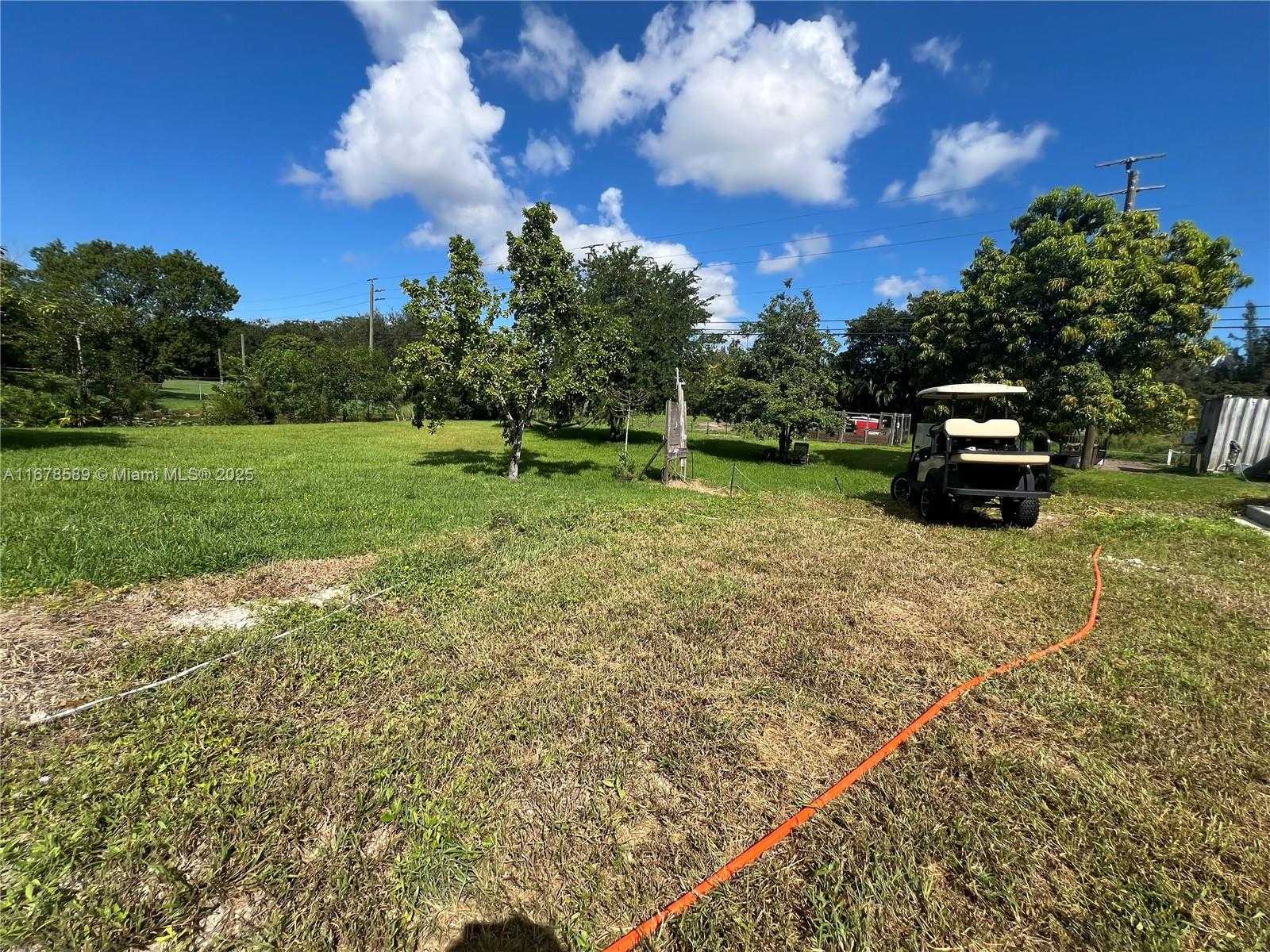 Small Image of 20321 SOUTH WEST 48TH ST, Southwest Ranches Number 24