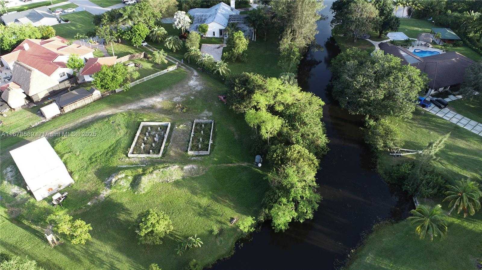 Small Image of 20321 SOUTH WEST 48TH ST, Southwest Ranches Number 44