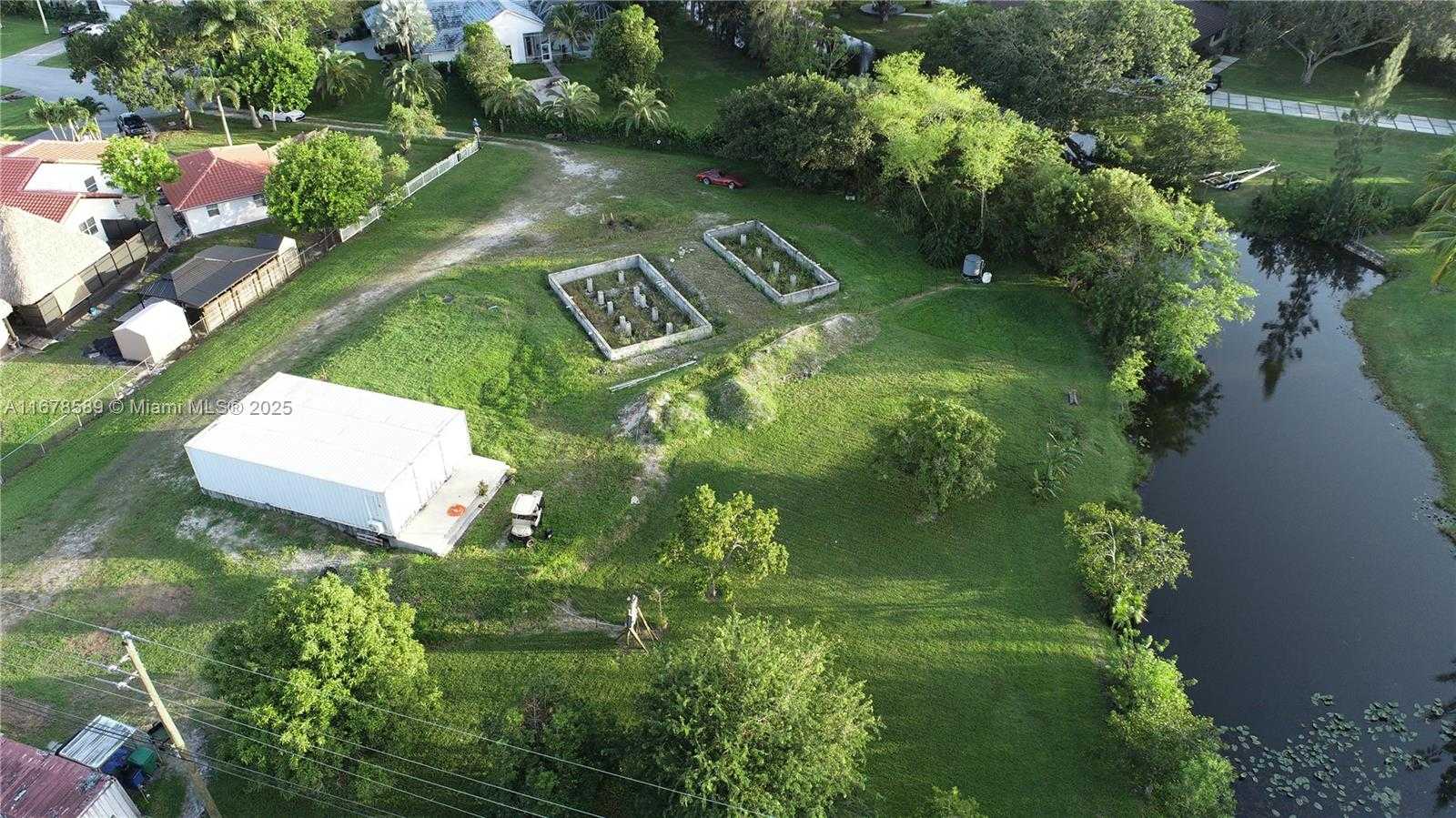 Small Image of 20321 SOUTH WEST 48TH ST, Southwest Ranches Number 48