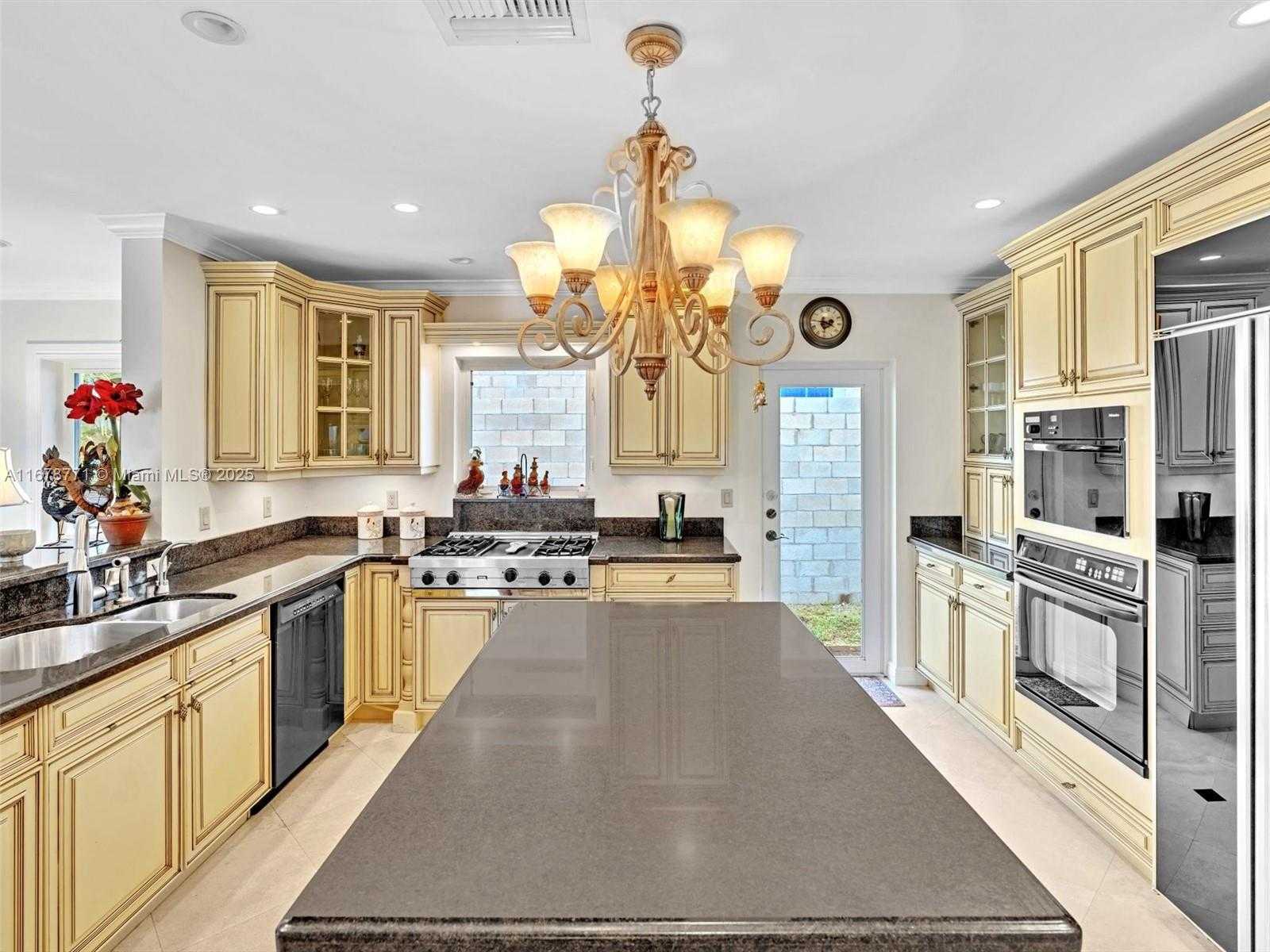 Small Image of 449 ISLE OF PALMS DR, Fort Lauderdale Number 42
