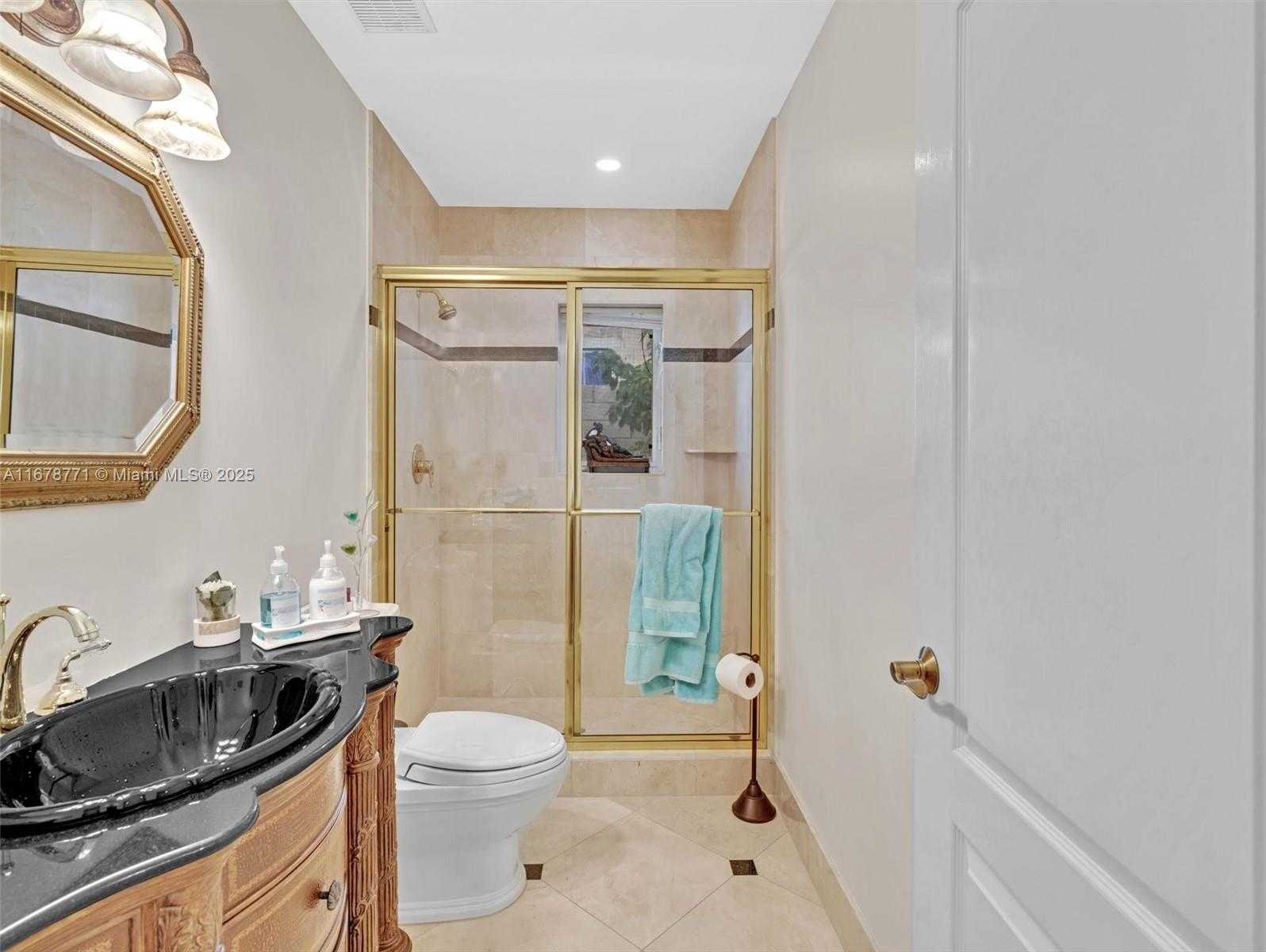 Small Image of 449 ISLE OF PALMS DR, Fort Lauderdale Number 50