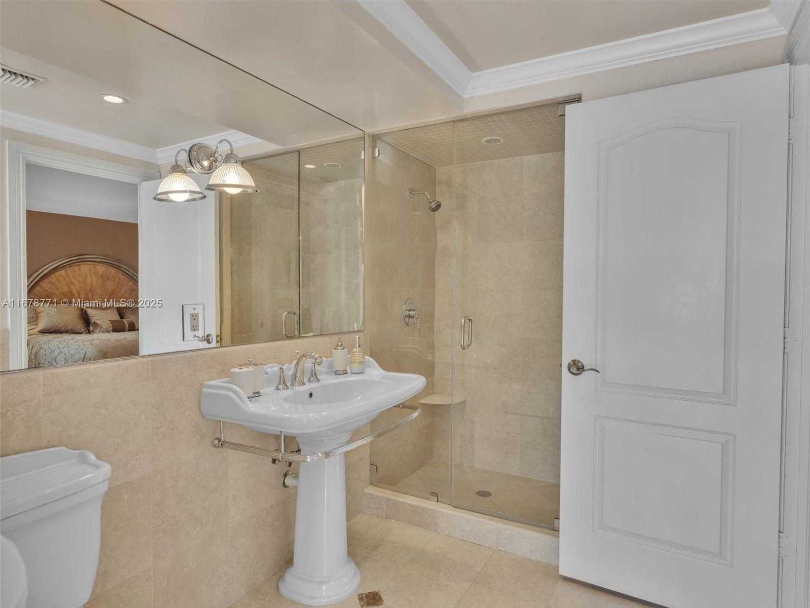 Small Image of 449 ISLE OF PALMS DR, Fort Lauderdale Number 59