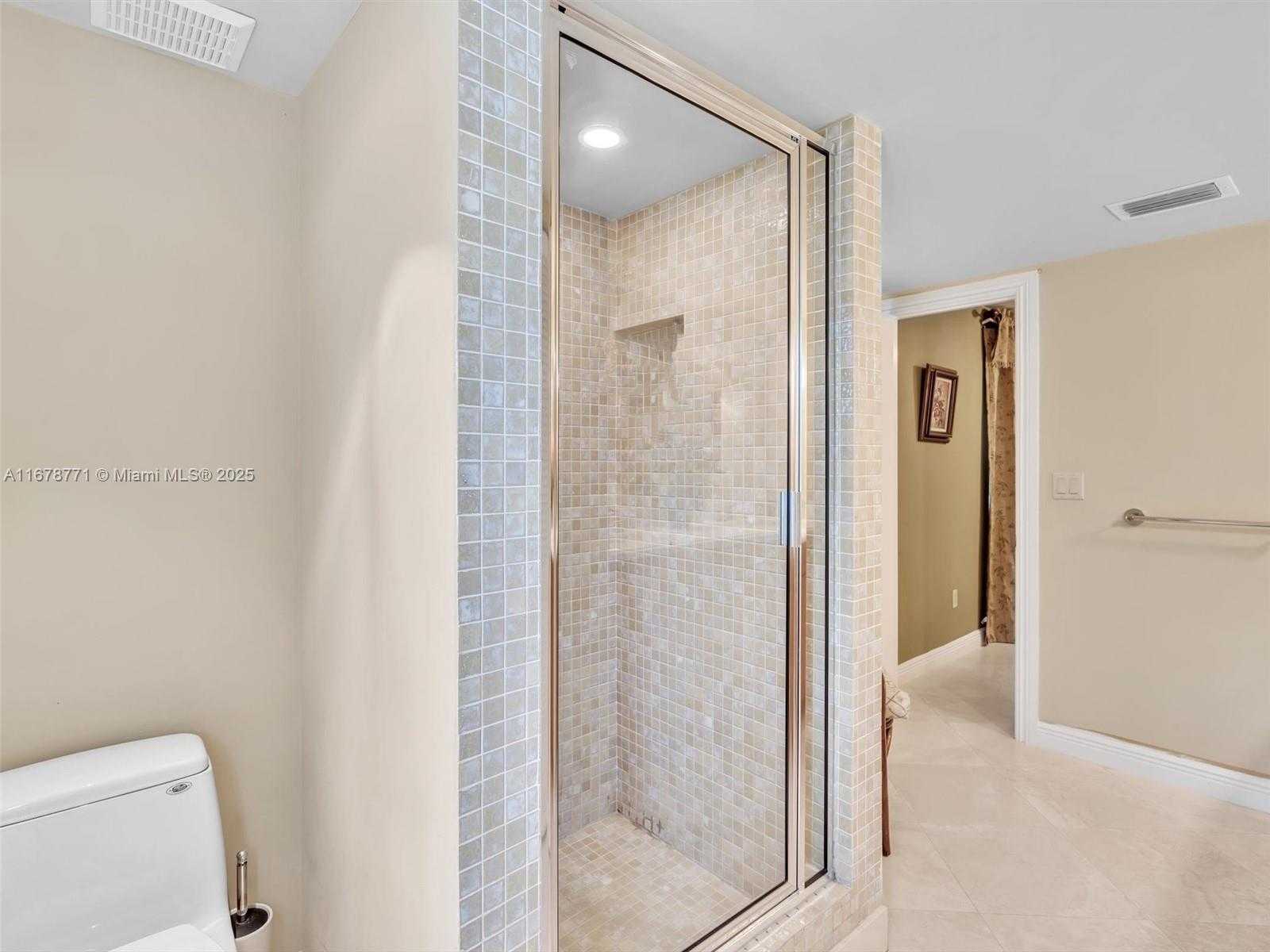 Small Image of 449 ISLE OF PALMS DR, Fort Lauderdale Number 63