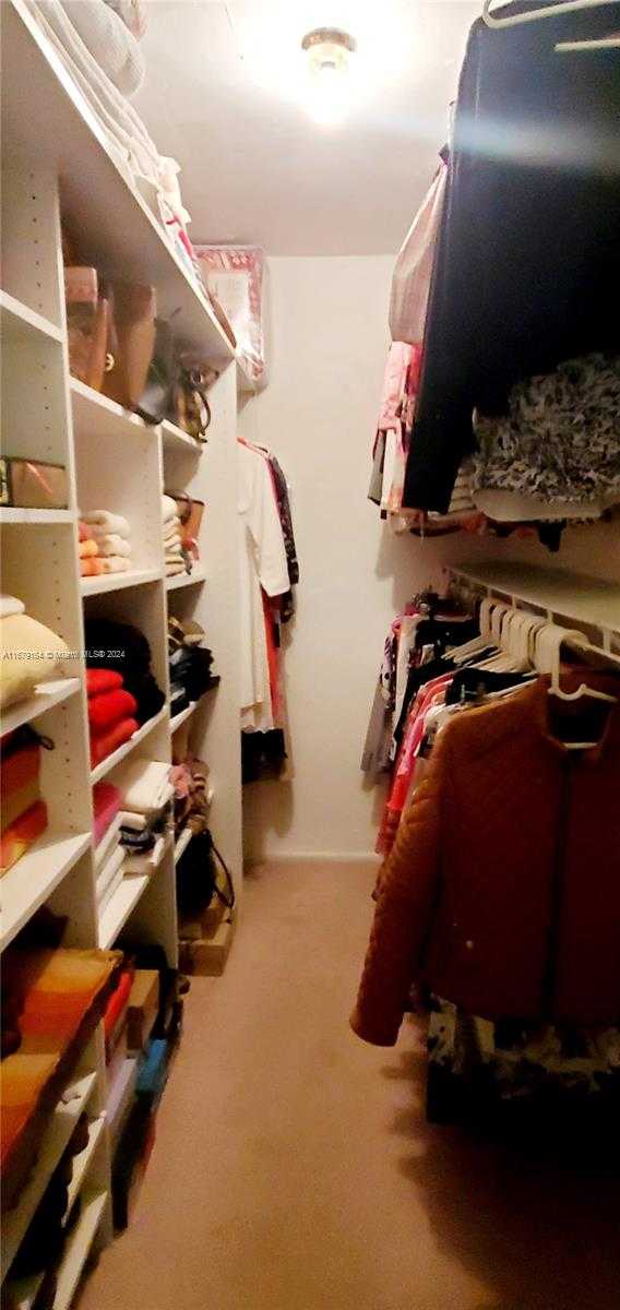 Small Image of 9401 NORTH WEST 70TH PL, Tamarac Number 43