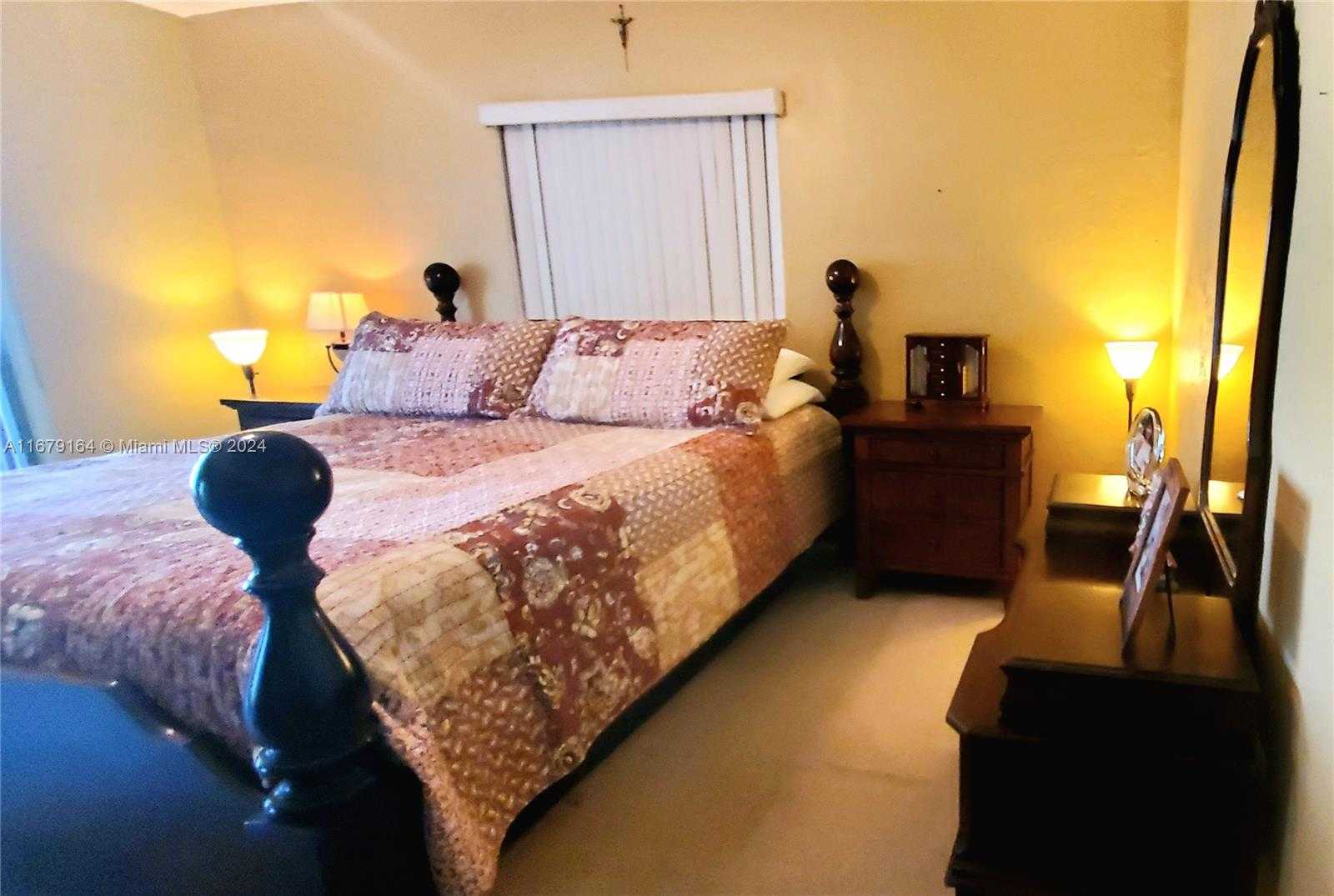 Small Image of 9401 NORTH WEST 70TH PL, Tamarac Number 48