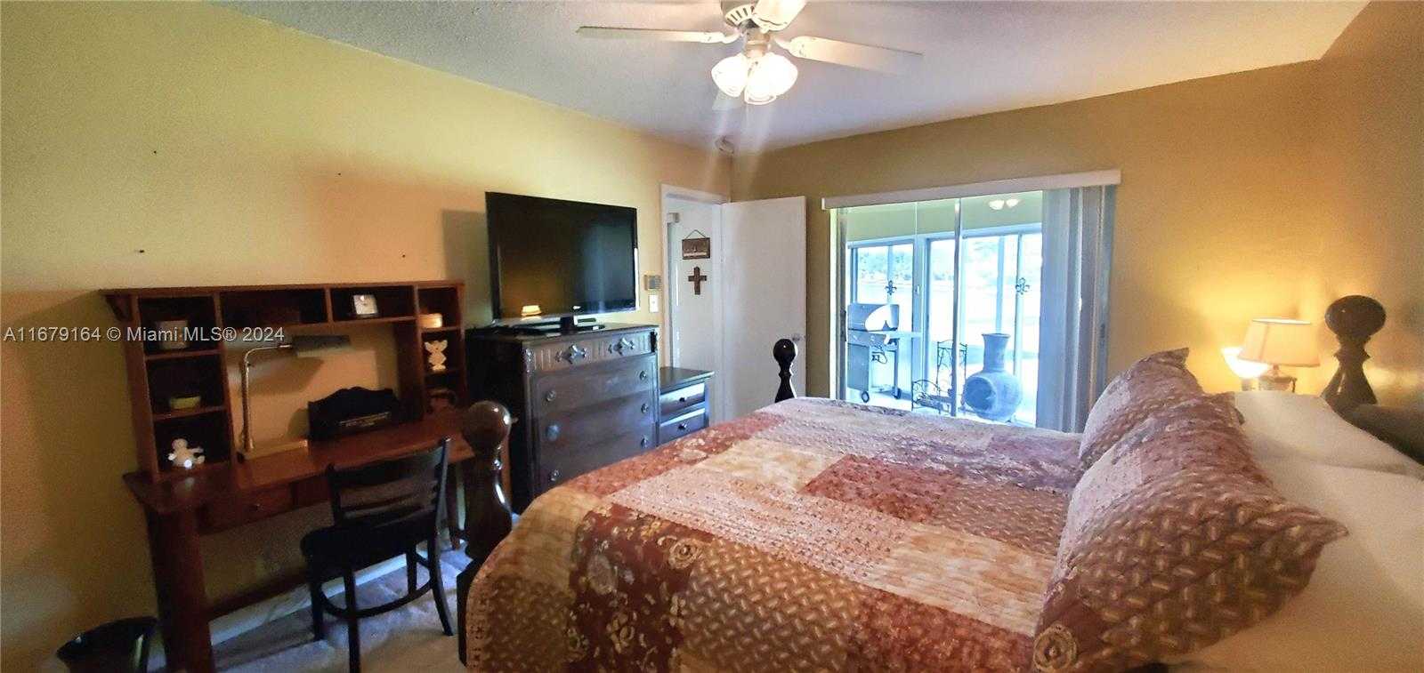 Small Image of 9401 NORTH WEST 70TH PL, Tamarac Number 49