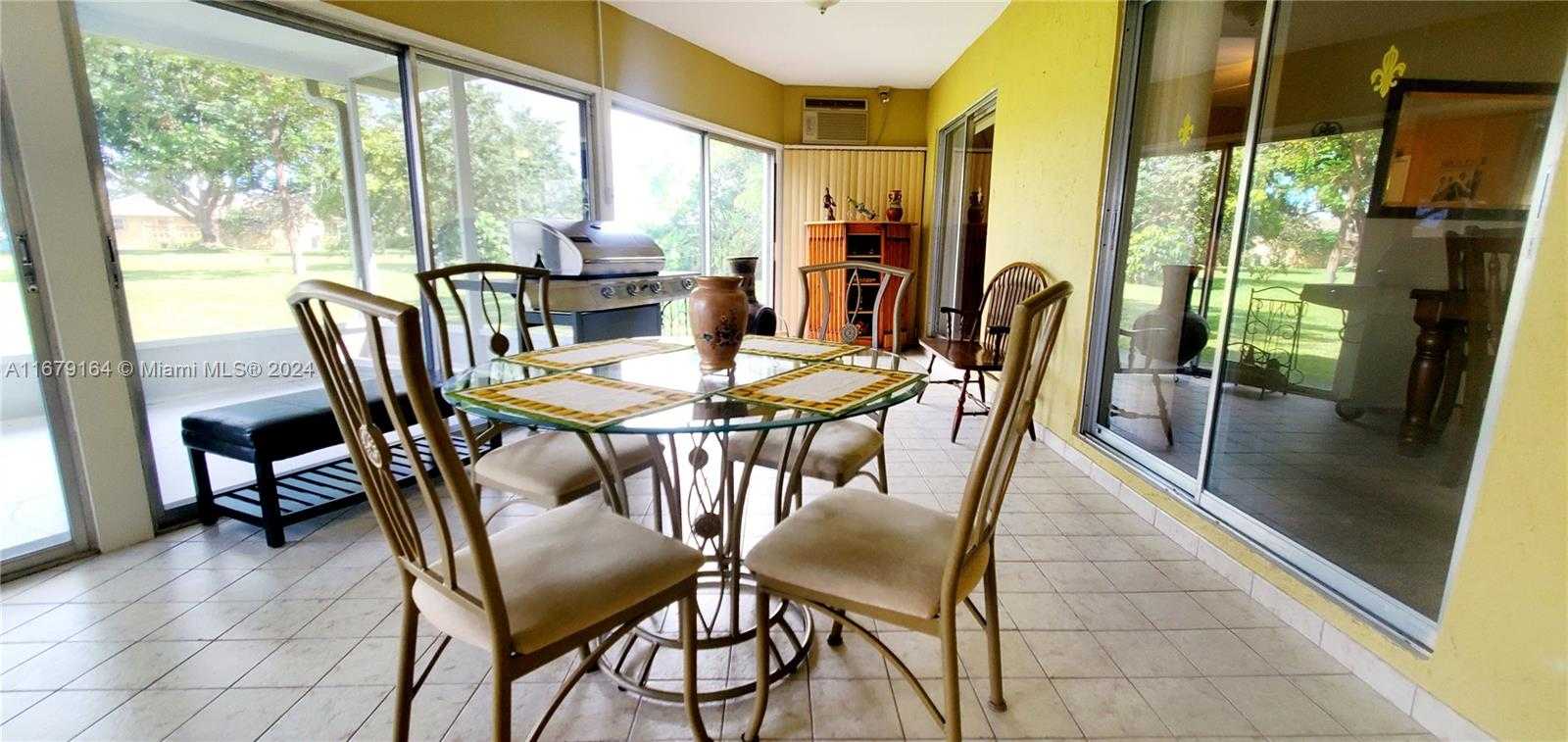 Small Image of 9401 NORTH WEST 70TH PL, Tamarac Number 56