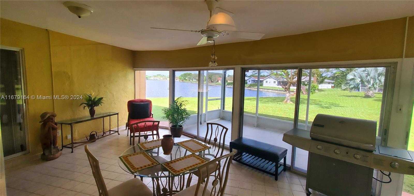 Small Image of 9401 NORTH WEST 70TH PL, Tamarac Number 58