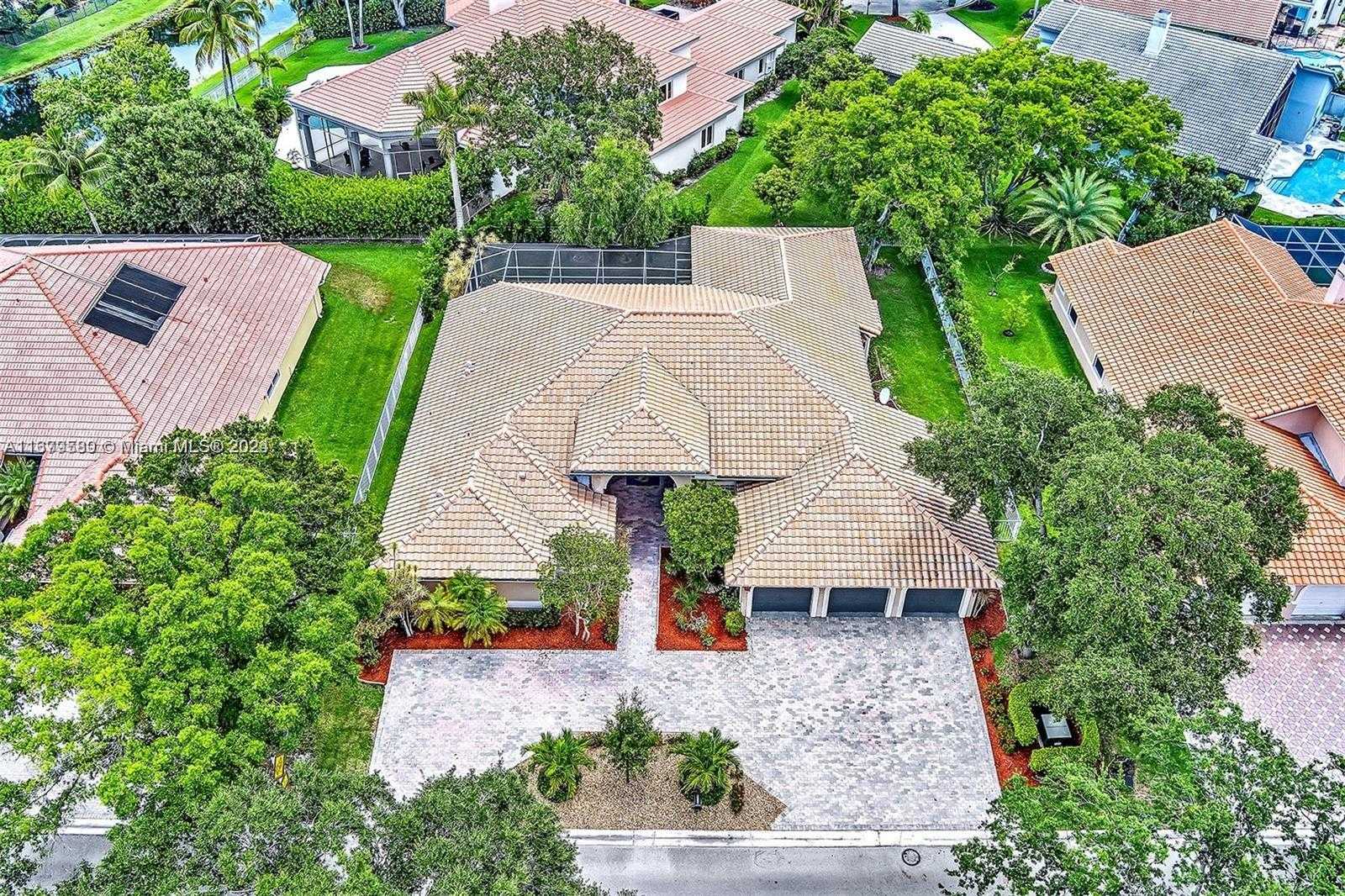 Small Image of 1775 WEST EAGLE TRACE BLVD W, Coral Springs Number 14