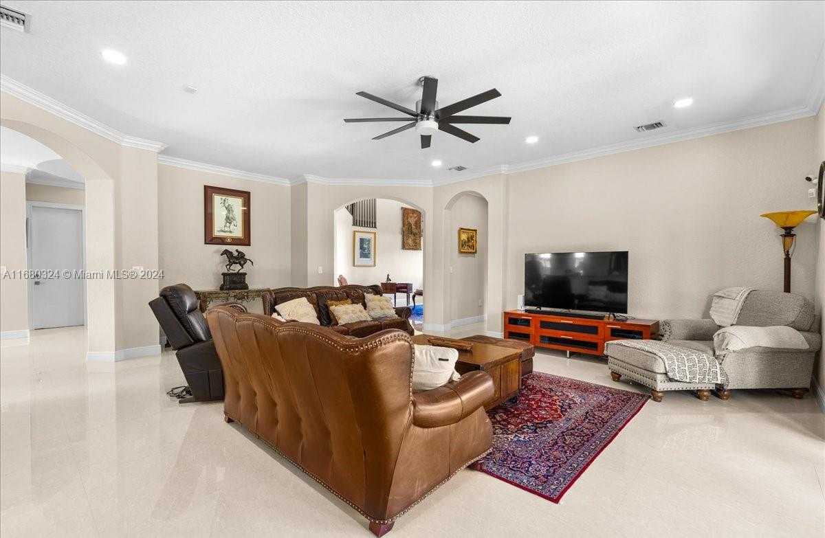 Small Image of 18835 SOUTH WEST 76TH CT, Cutler Bay Number 30
