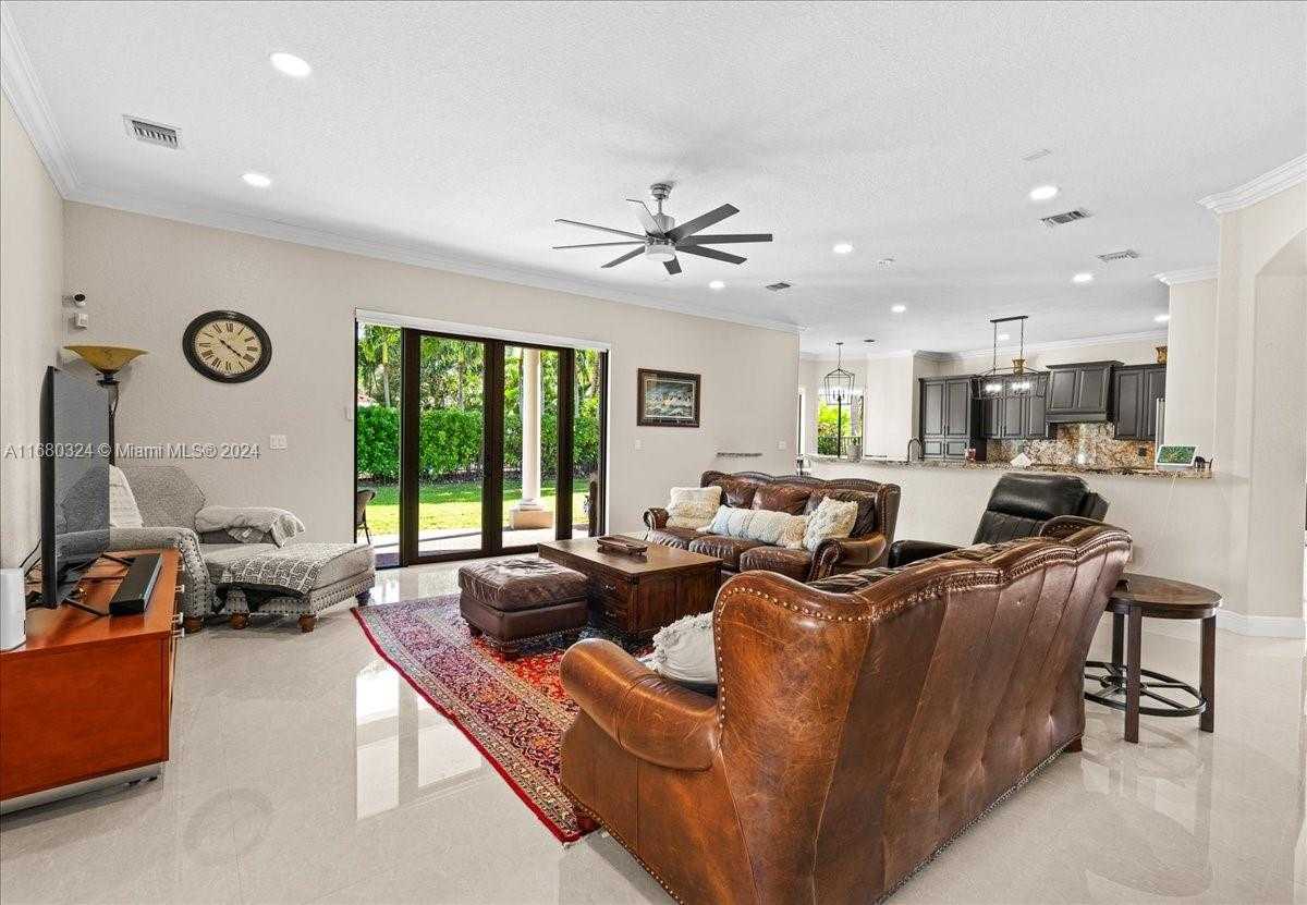 Small Image of 18835 SOUTH WEST 76TH CT, Cutler Bay Number 32