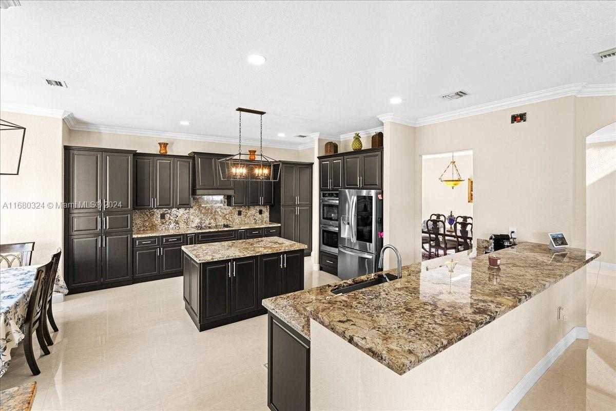 Small Image of 18835 SOUTH WEST 76TH CT, Cutler Bay Number 38