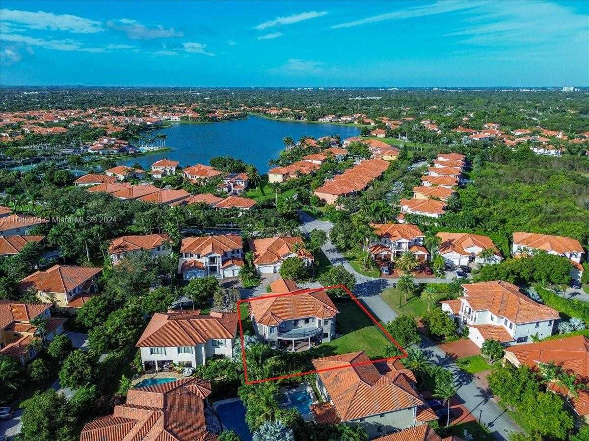 Small Image of 18835 SOUTH WEST 76TH CT, Cutler Bay Number 5